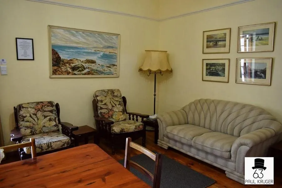 Living room in Paul Kruger 63