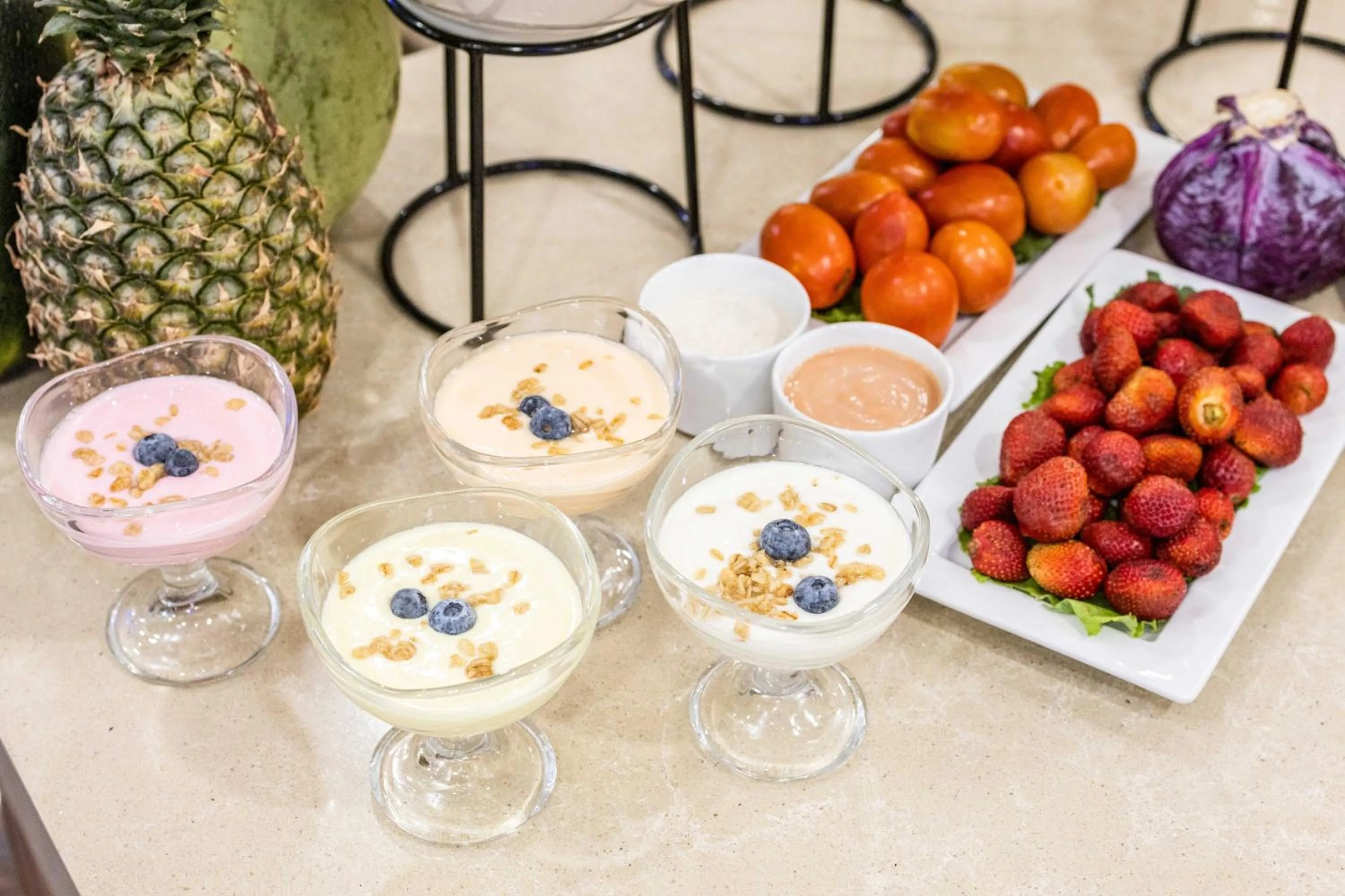 Restaurant/places to eat in BON Hotel Octagon