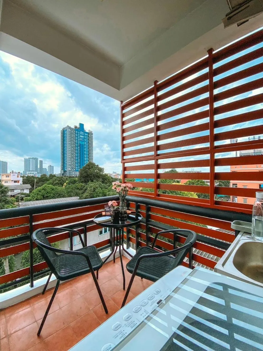 The Giftown Bangkok, Talat Phlu