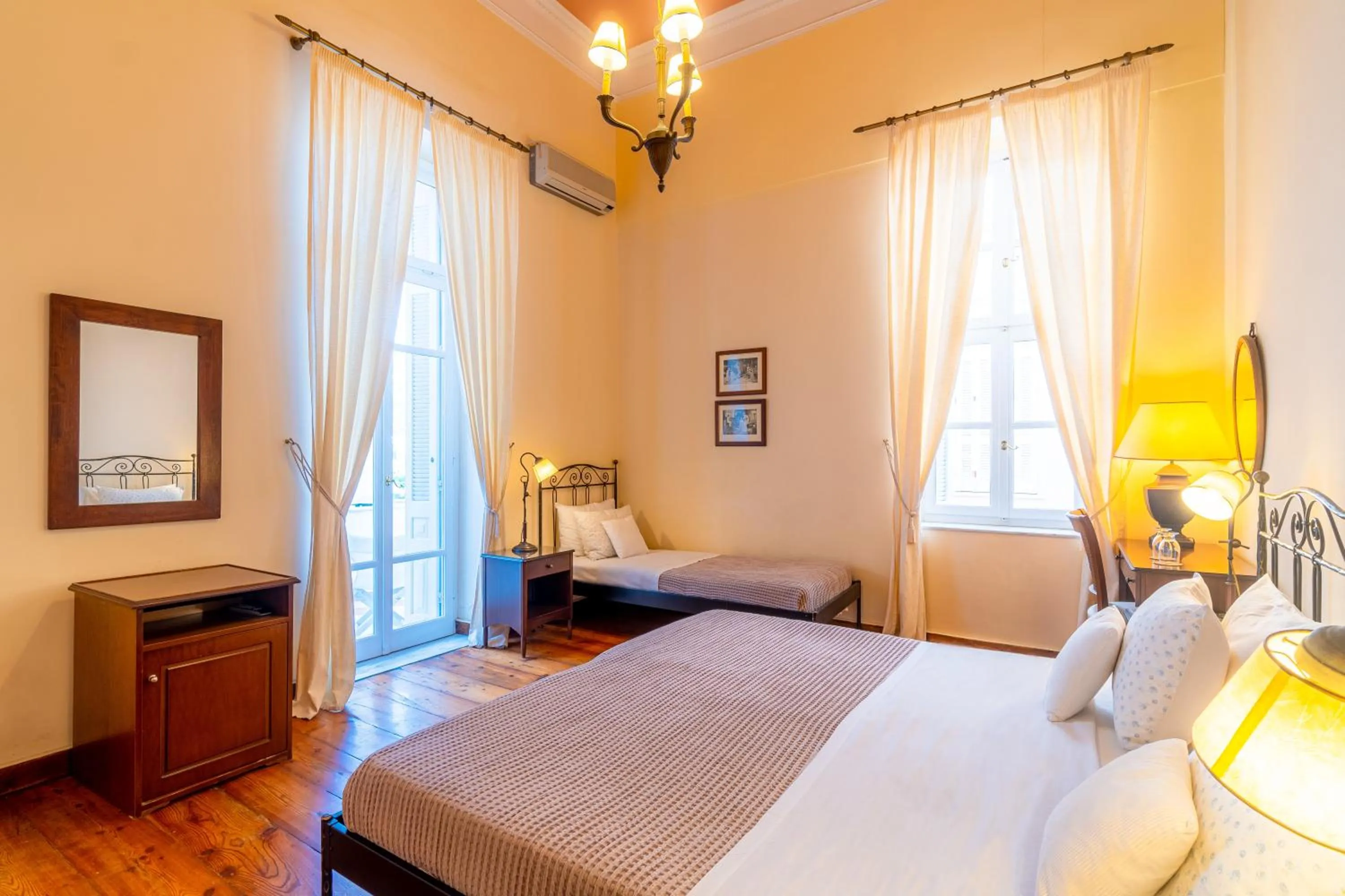 Bedroom, Bed in Archontiko Eleni Hotel