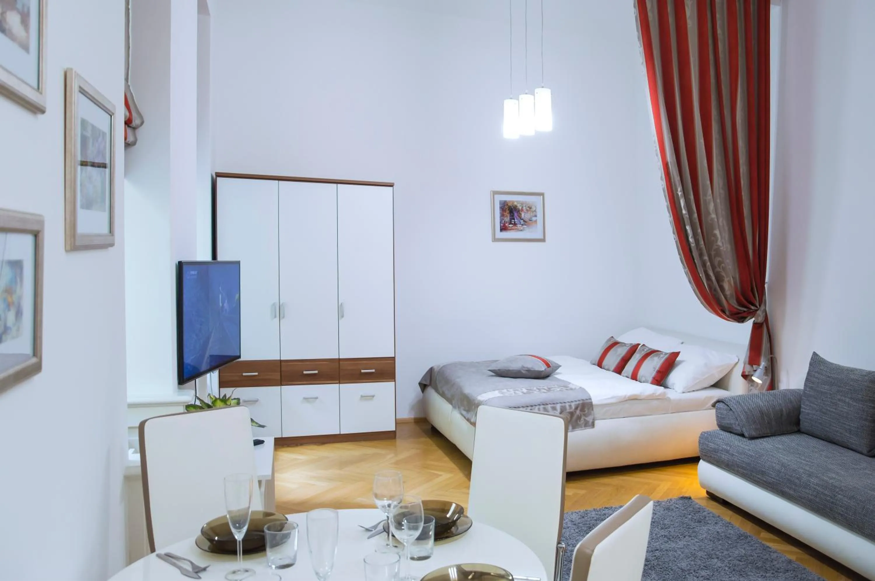 Modern Apartment Všehrdova