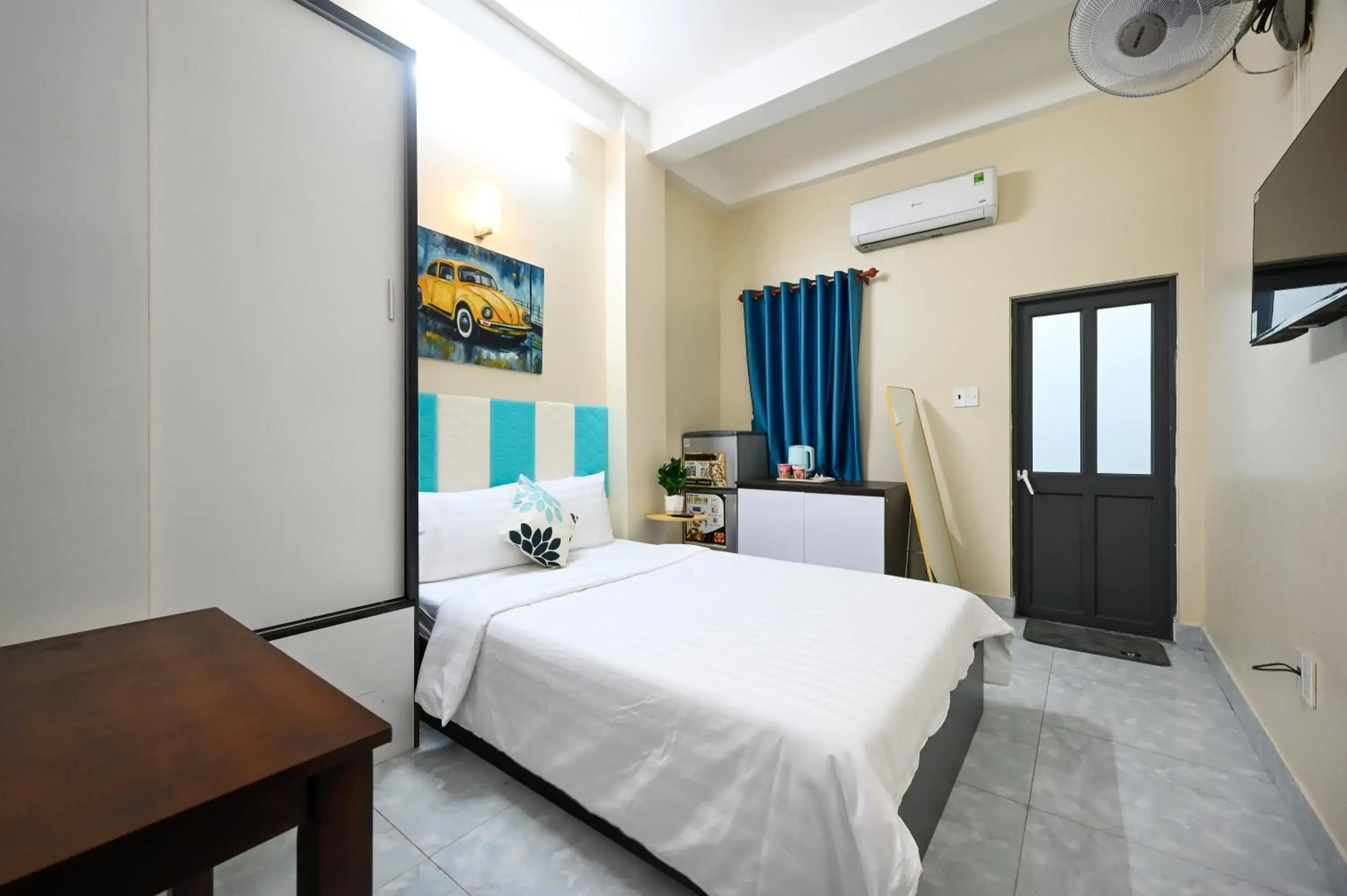 Double Room in Montana Hotel & Aparment Saigon Airport Double Room in Montana Hotel & Aparment Saigon Airport