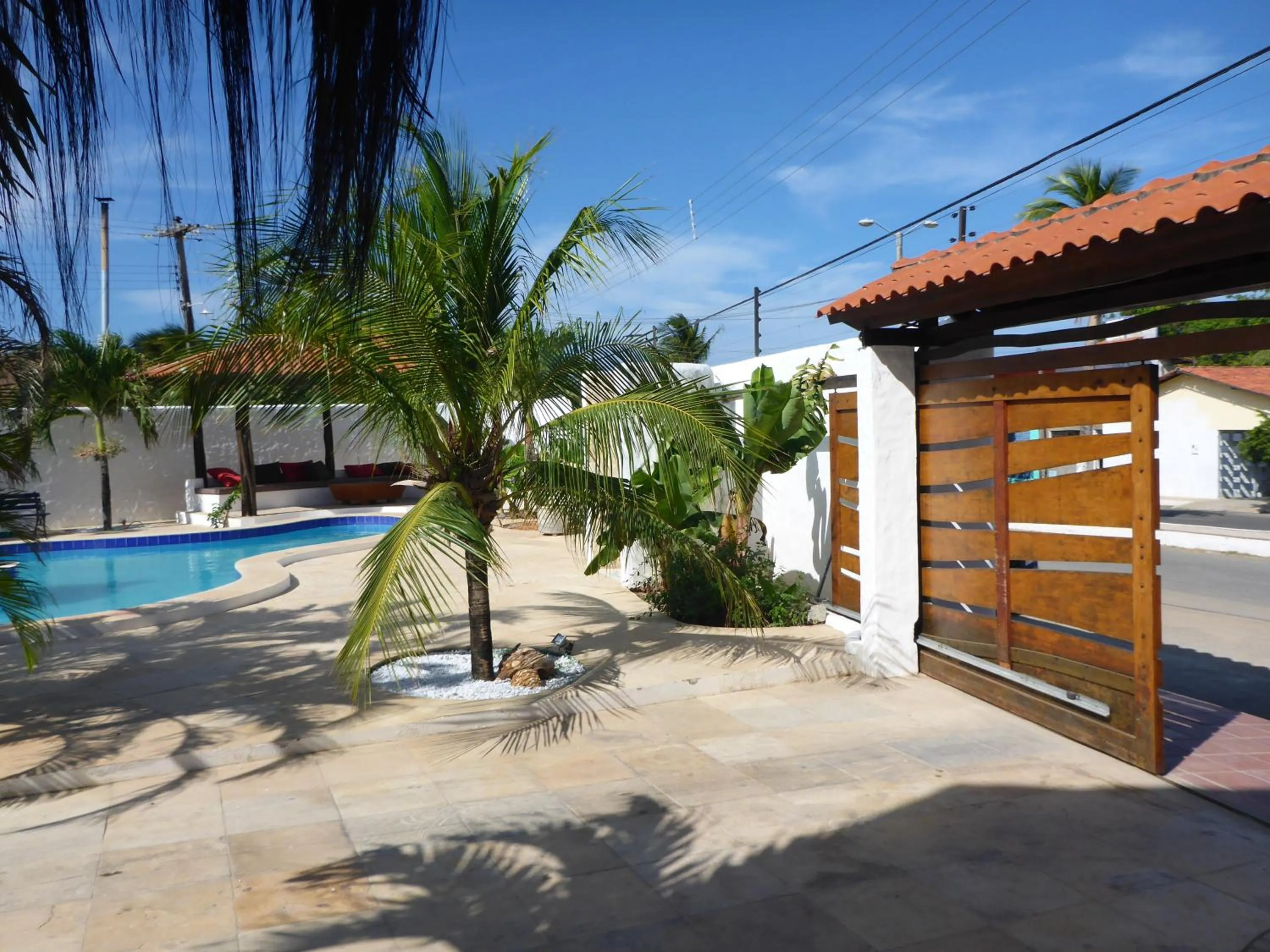 Facade/entrance in Hotel Pousada 360