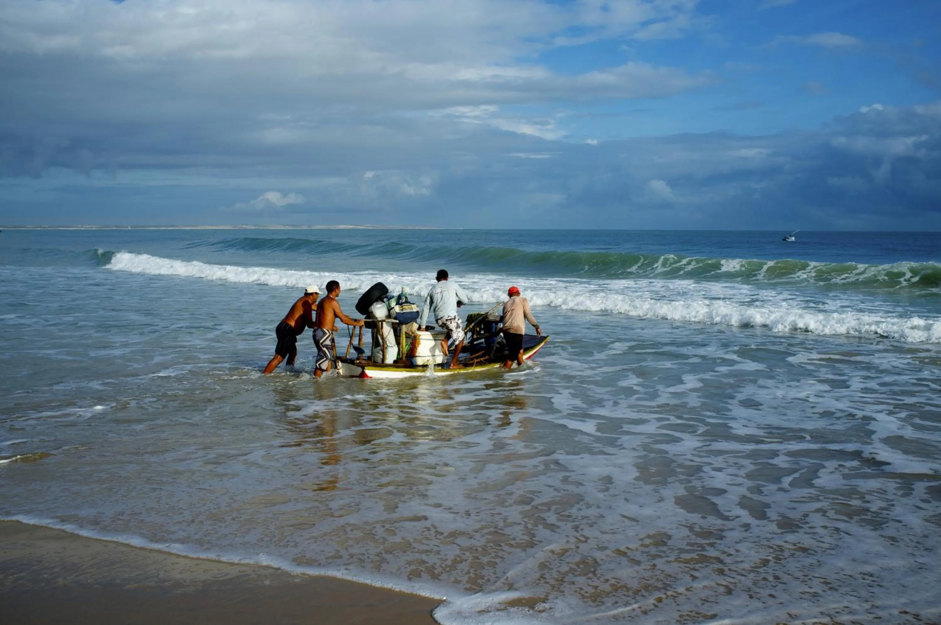 Fishing in Hotel Pousada 360