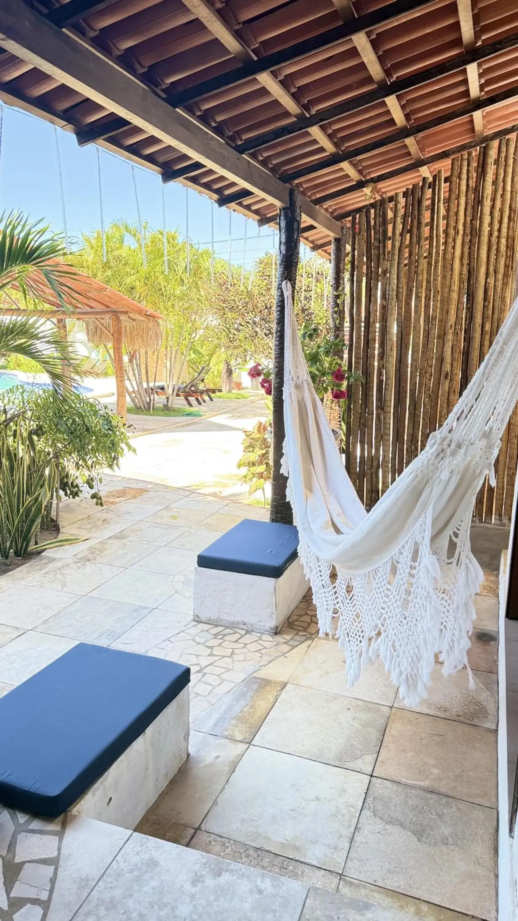 Triple Room with Pool View in Hotel Pousada 360 Triple Room with Pool View in Hotel Pousada 360