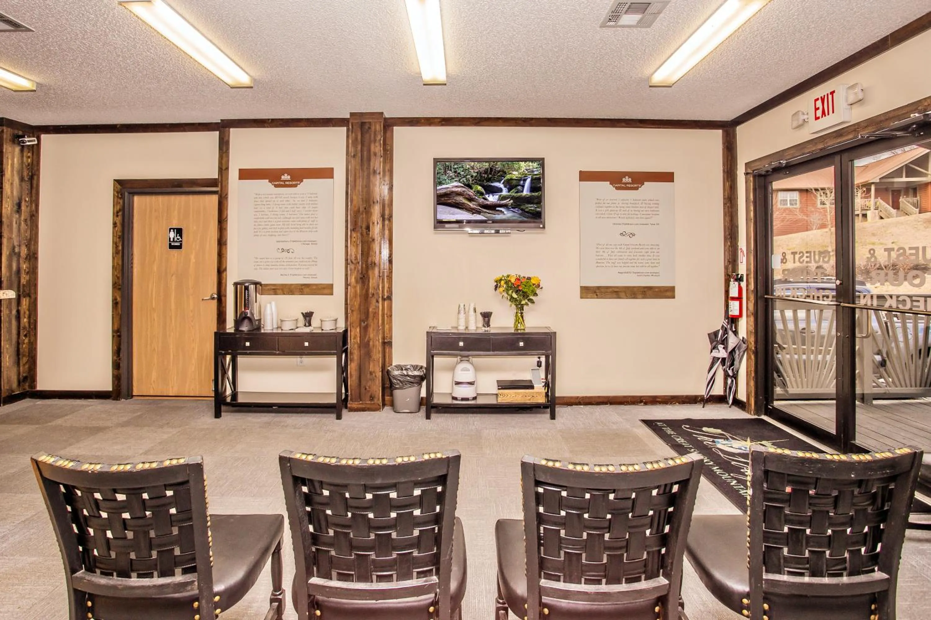 Lobby or reception in The Lodges of the Great Smoky Mountains