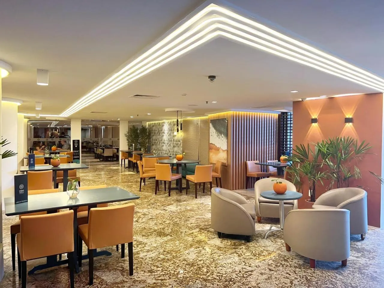 Restaurant/places to eat in Oasis Imperial & Fortaleza