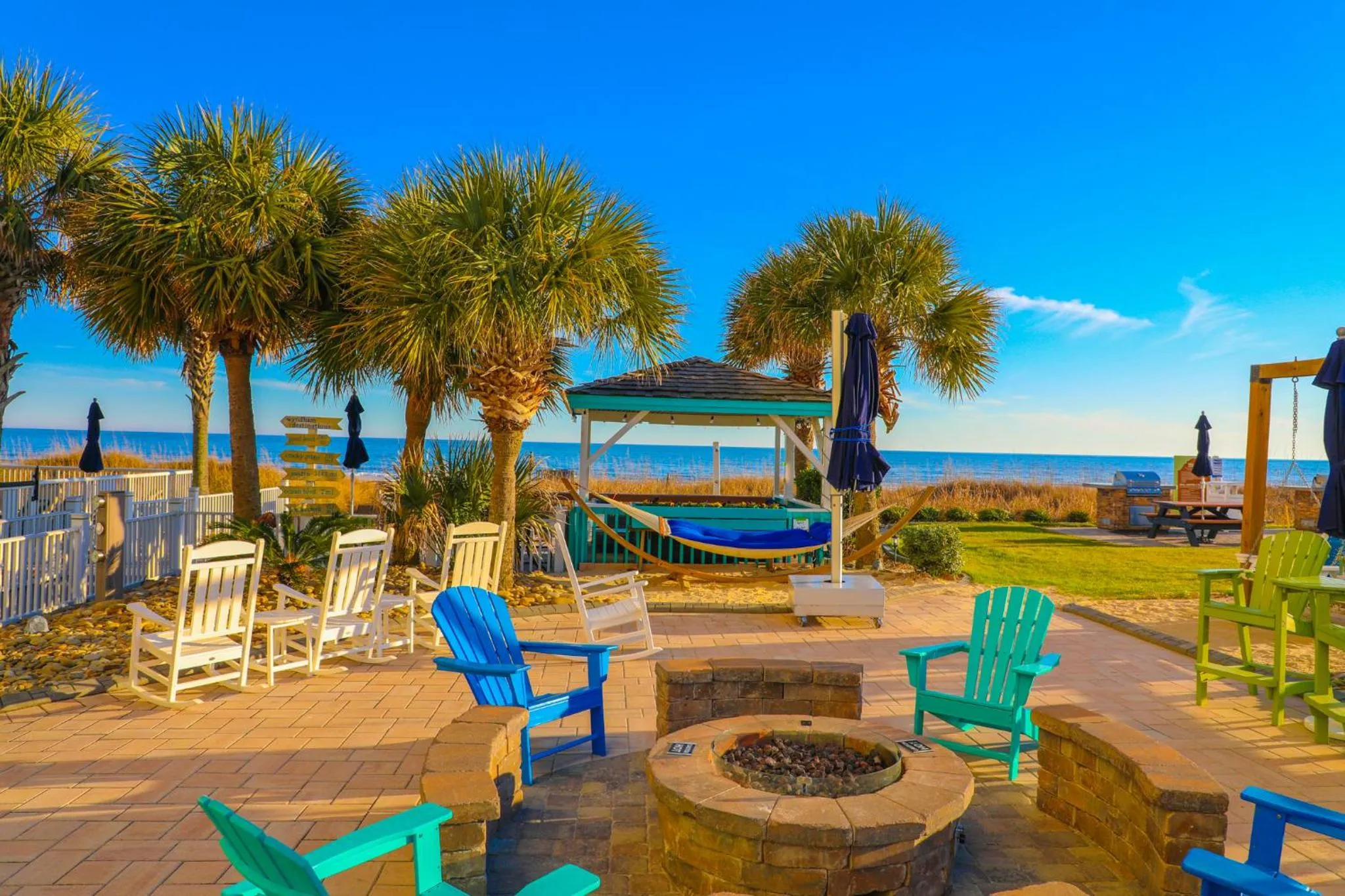 Seating area in Towers at North Myrtle Beach