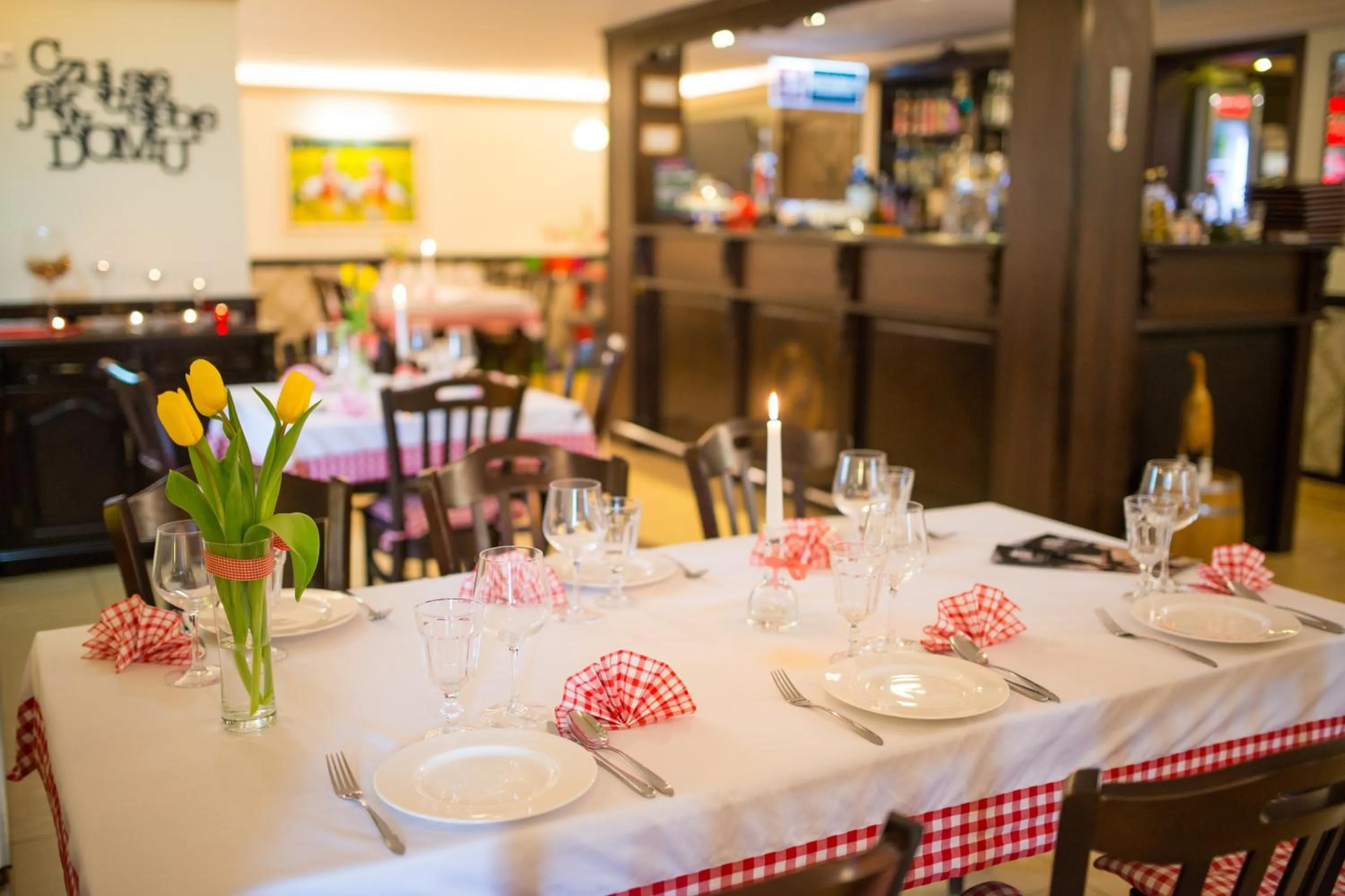 Restaurant/places to eat in Hotel & Restauracja Gniecki