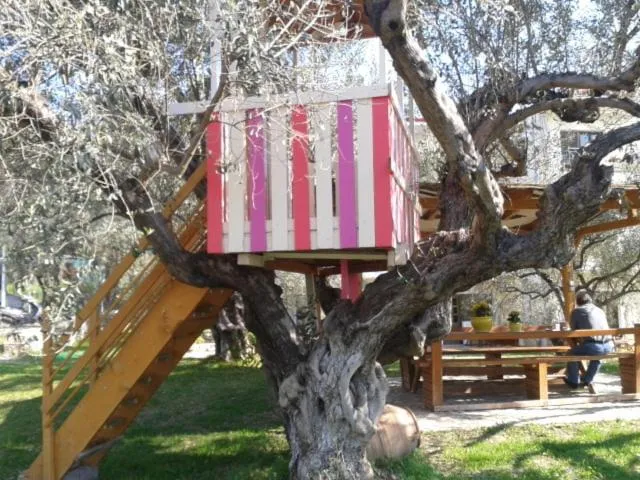 Children play ground in Rent Rooms Alexiou