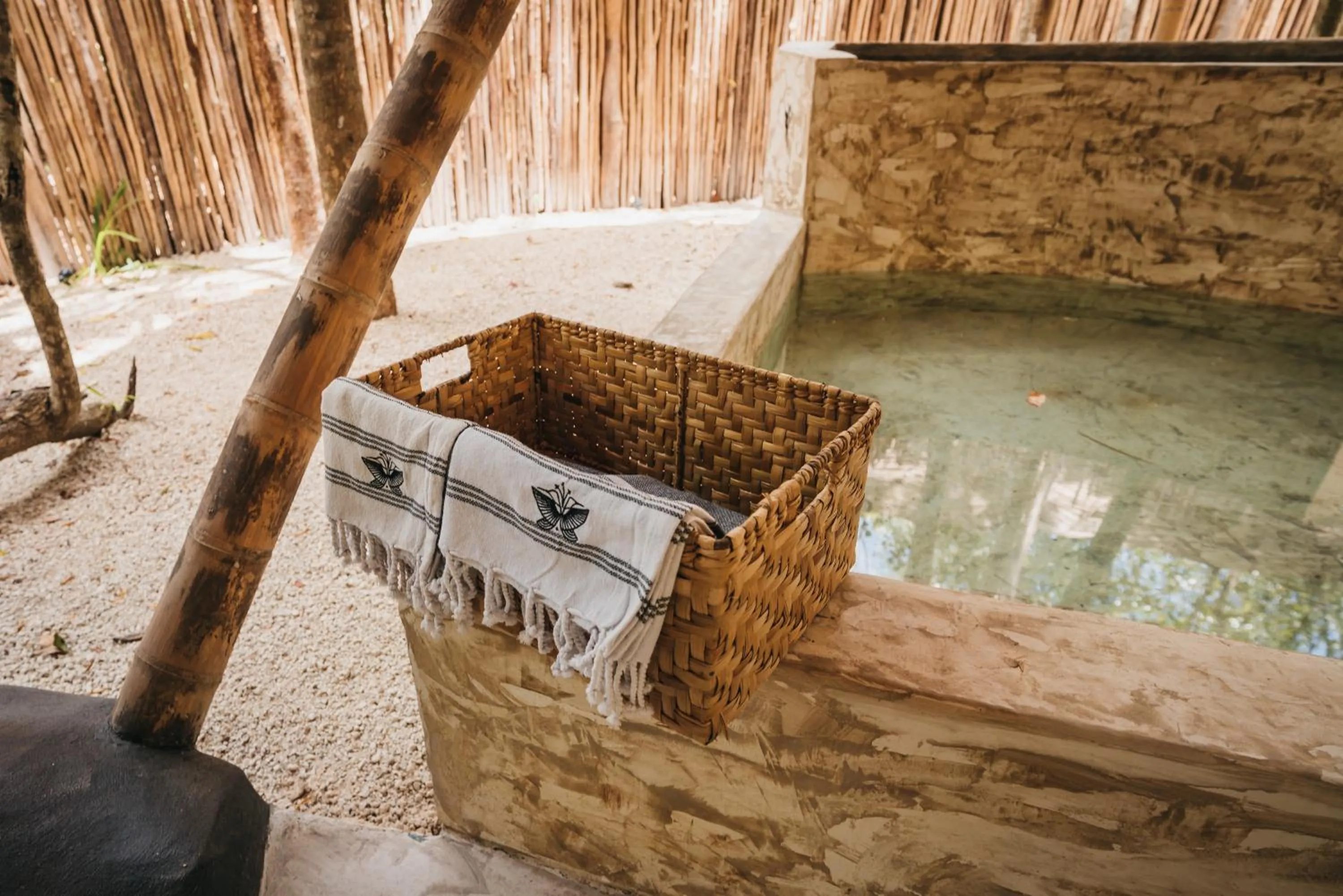 Swimming pool in Kokoro Mio Hotel & Wellnes