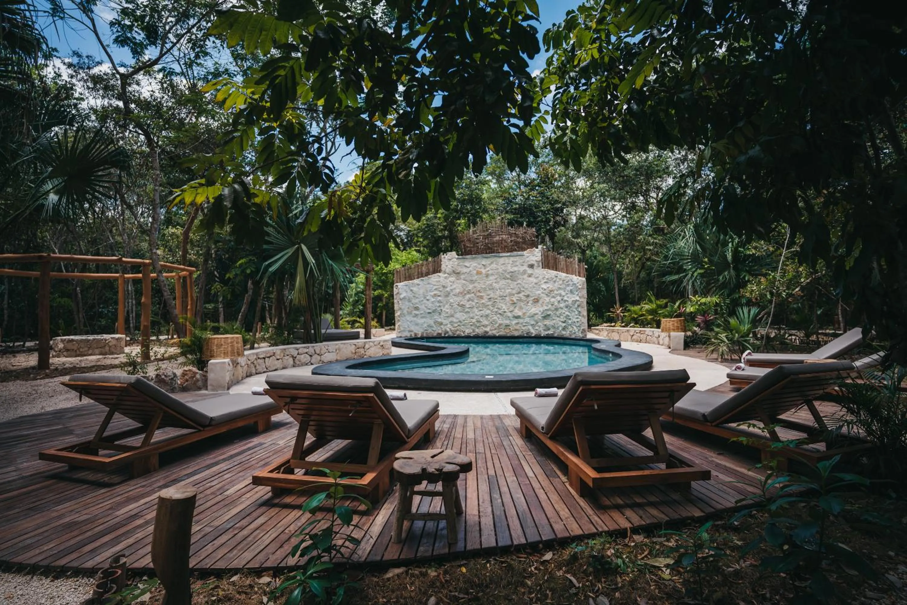 Swimming pool in Kokoro Mio Hotel & Wellnes