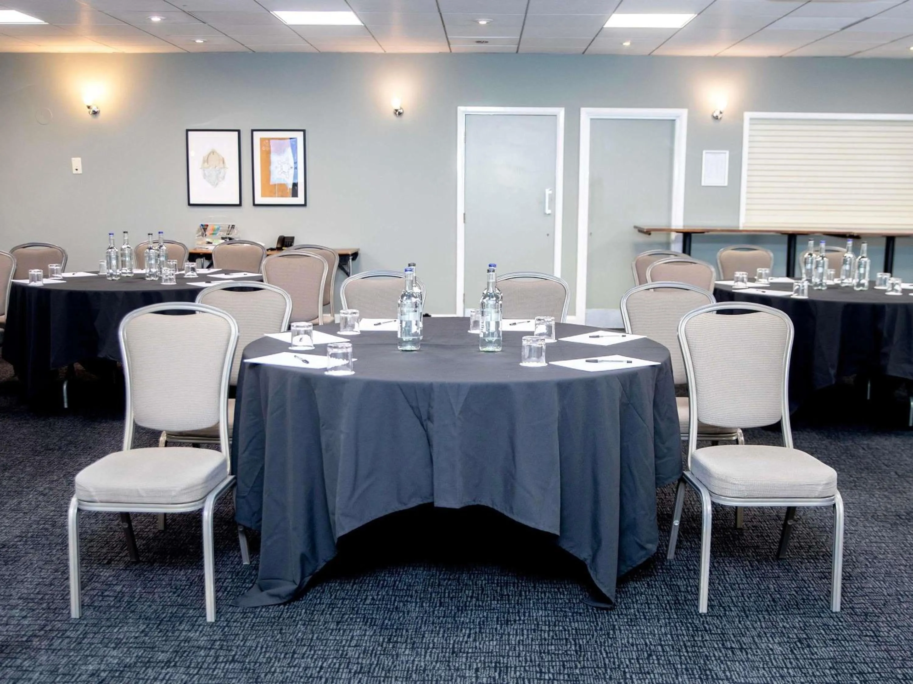 Meeting/conference room in Mercure Thurrock Stifford Hall