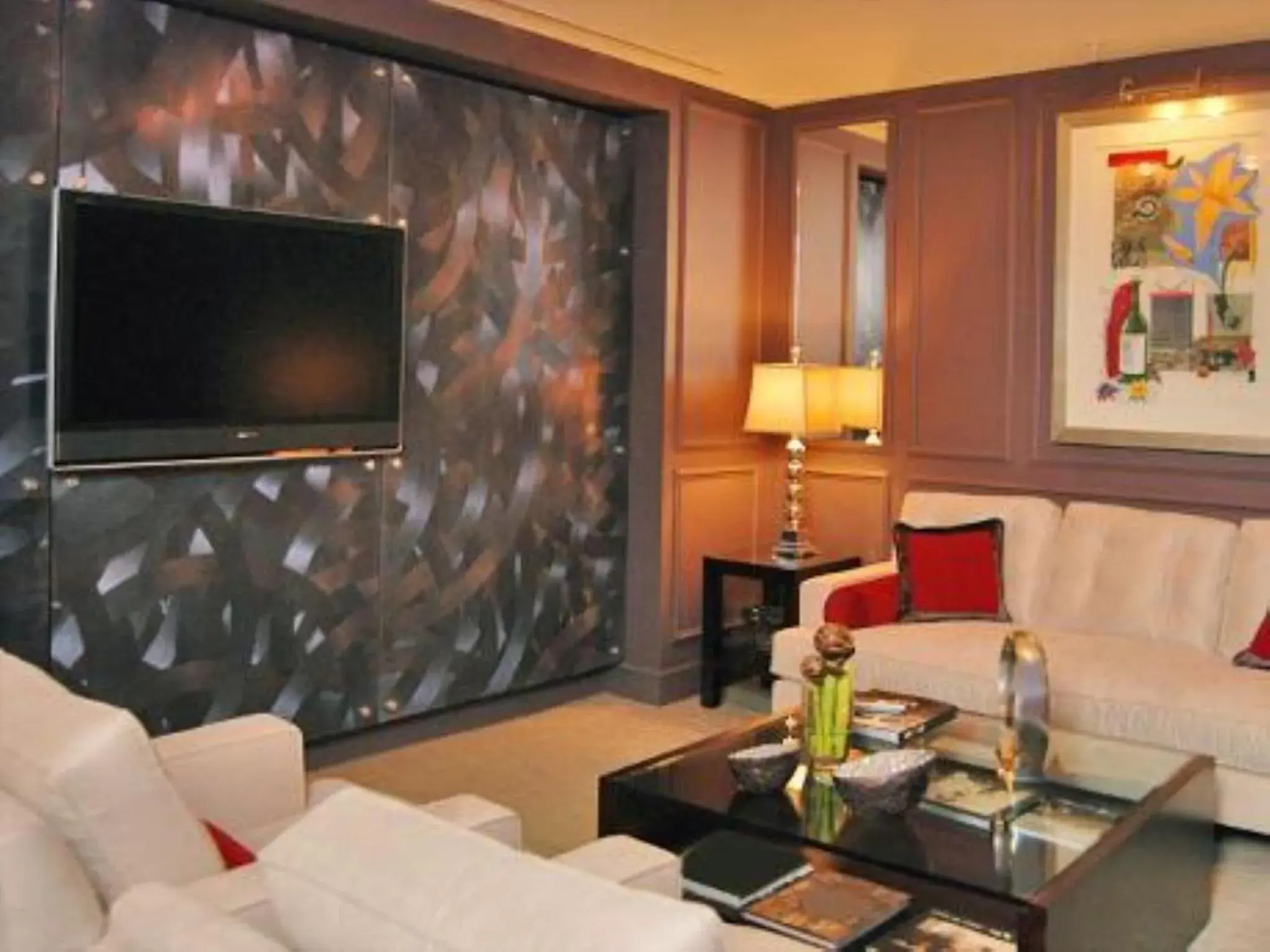 Lounge or bar in Global Luxury Suites at The White House Lounge or bar in Global Luxury Suites at The White House