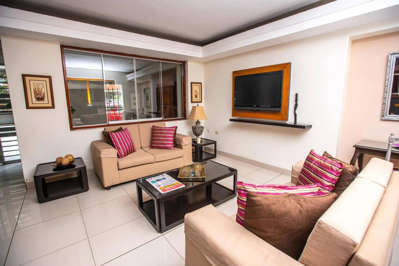 TV and multimedia in Posada Blanca Hotel Boutique