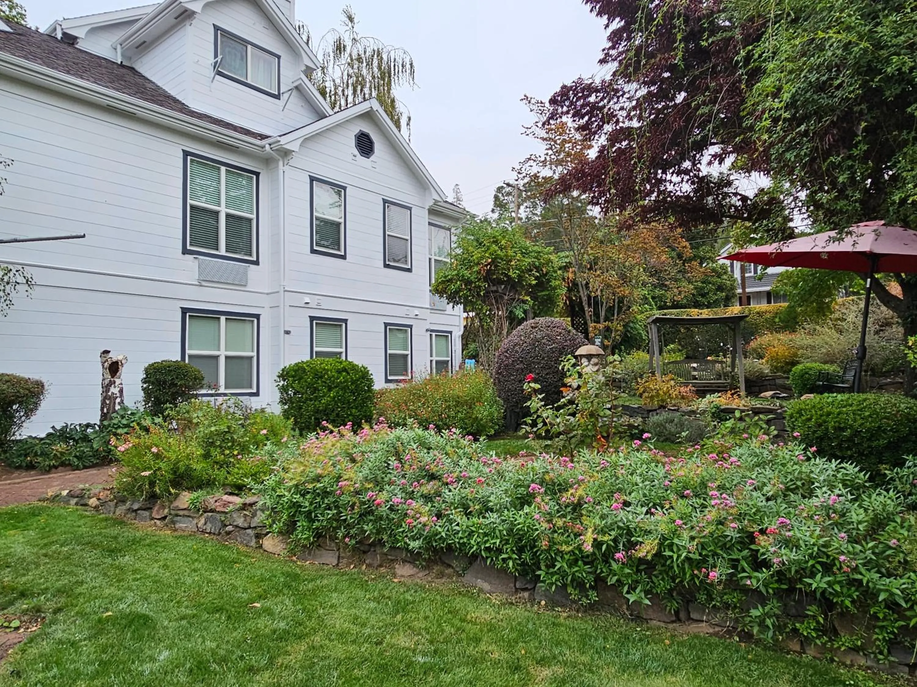 Property building in The Inn at 161