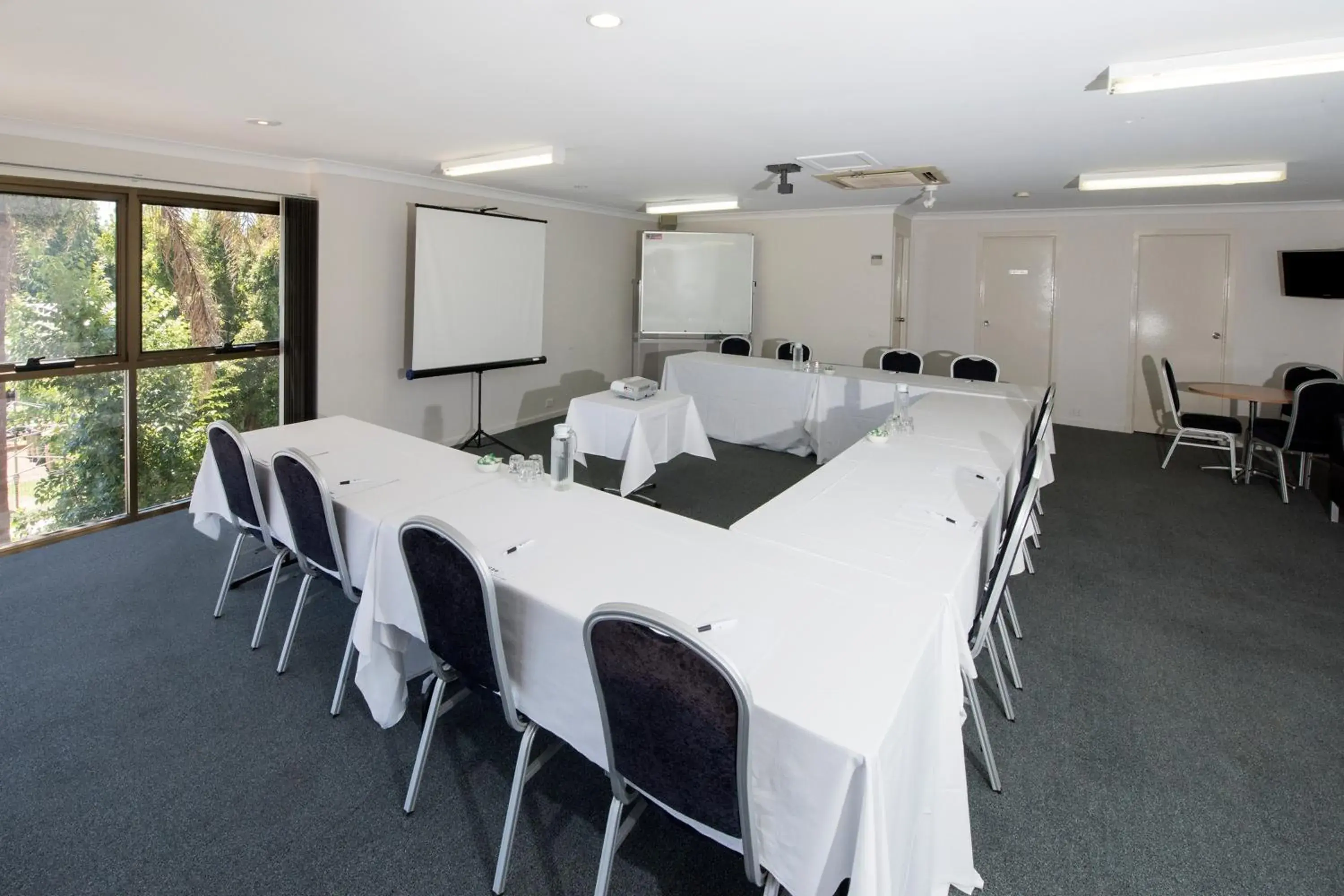 Meeting/conference room in Comfort Inn Grammar View Meeting/conference room in Comfort Inn Grammar View