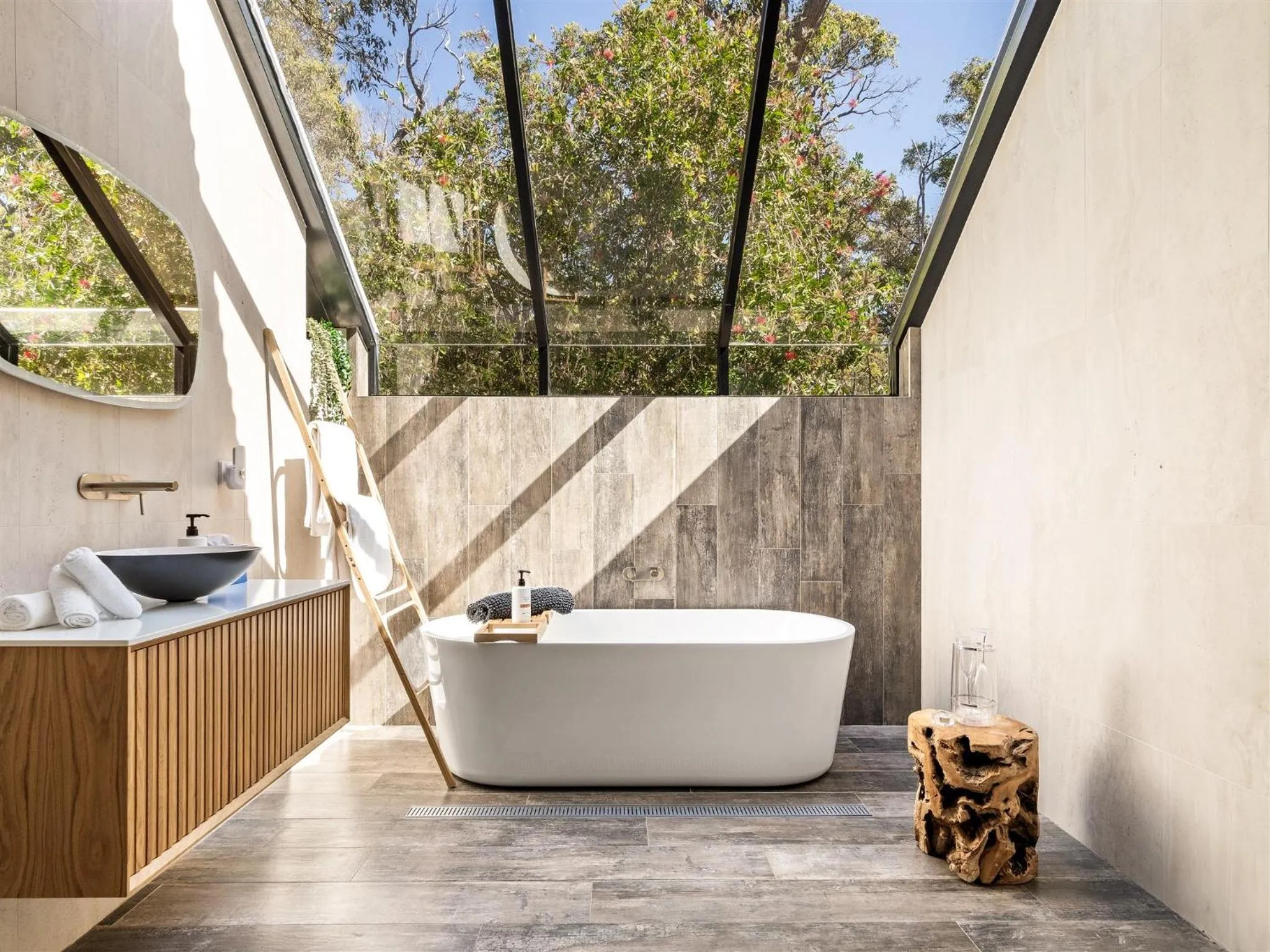 Bathroom in Forest Rise Chalets and Lodge