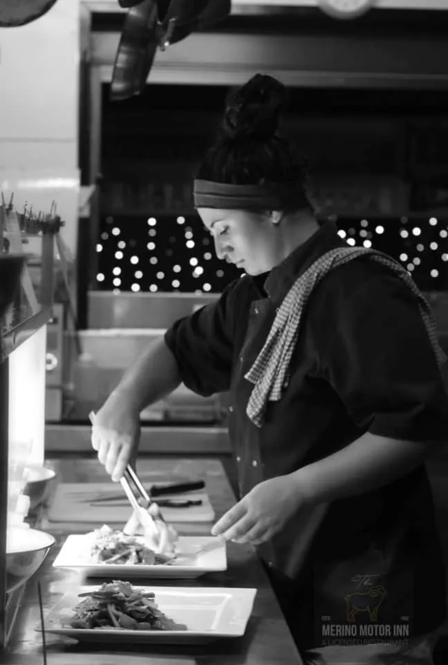 Restaurant/places to eat in Merino Motor Inn