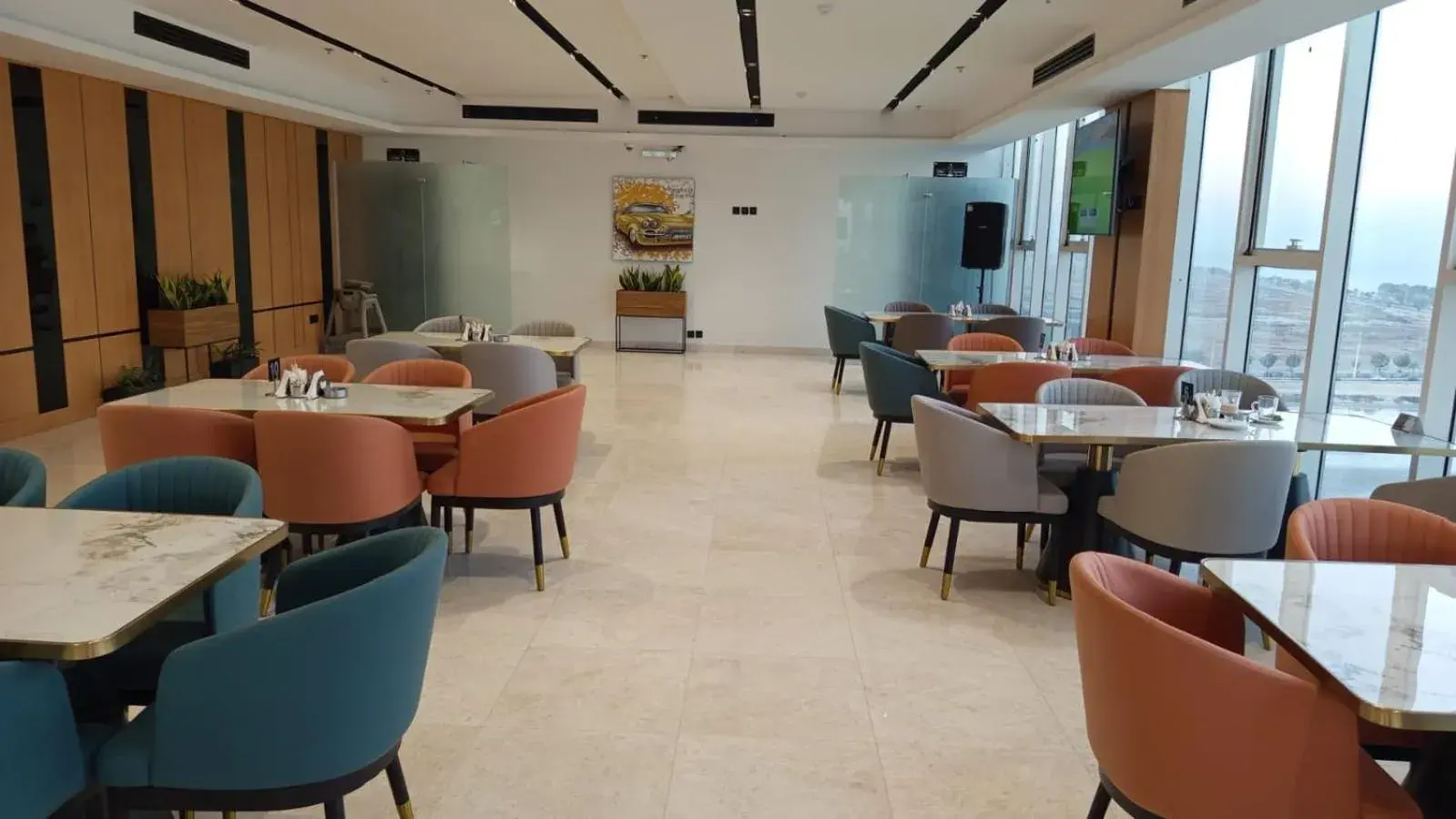 Restaurant/places to eat in Mora Hotel Restaurant/places to eat in Mora Hotel