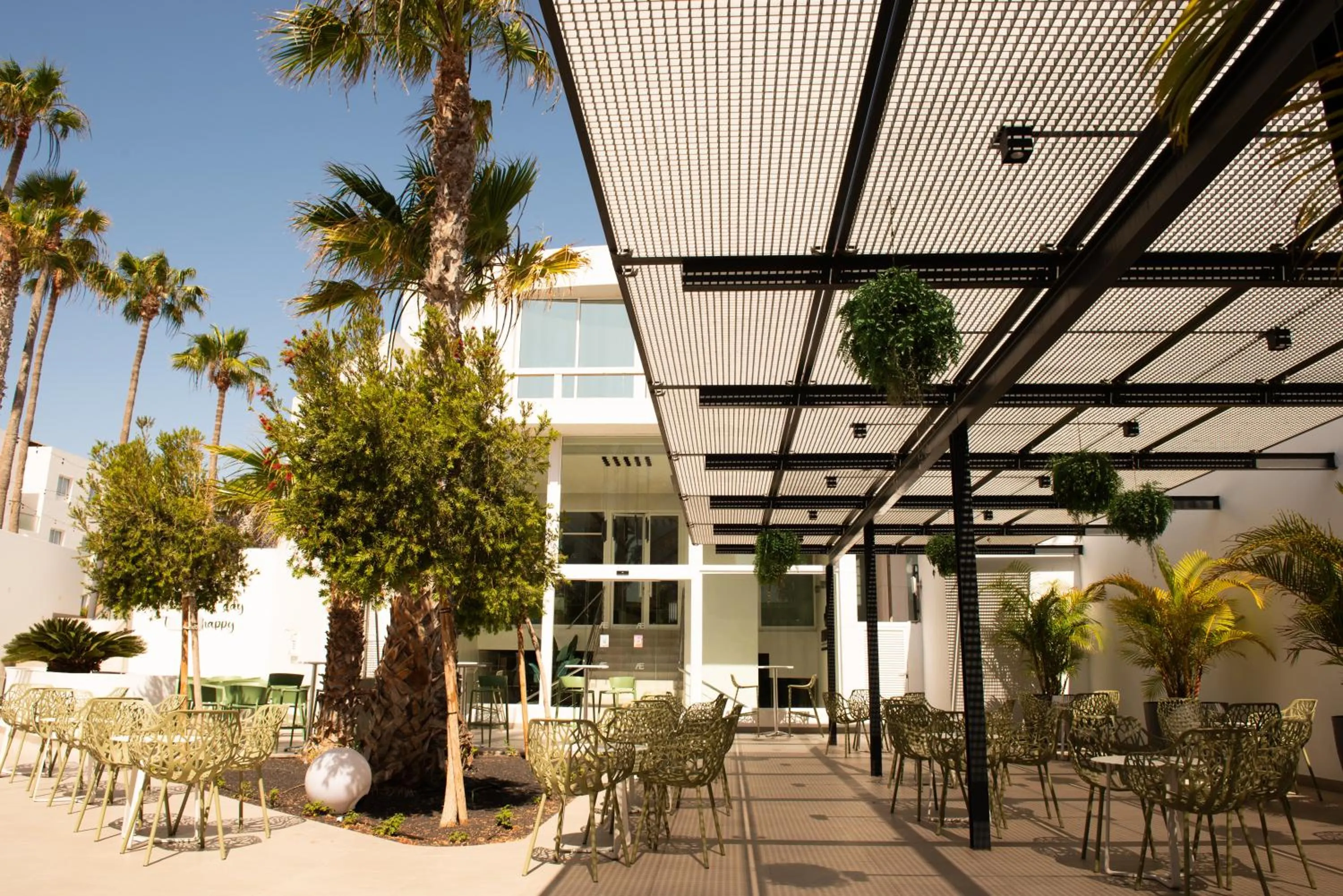 Restaurant/places to eat in Aequora Lanzarote Suites