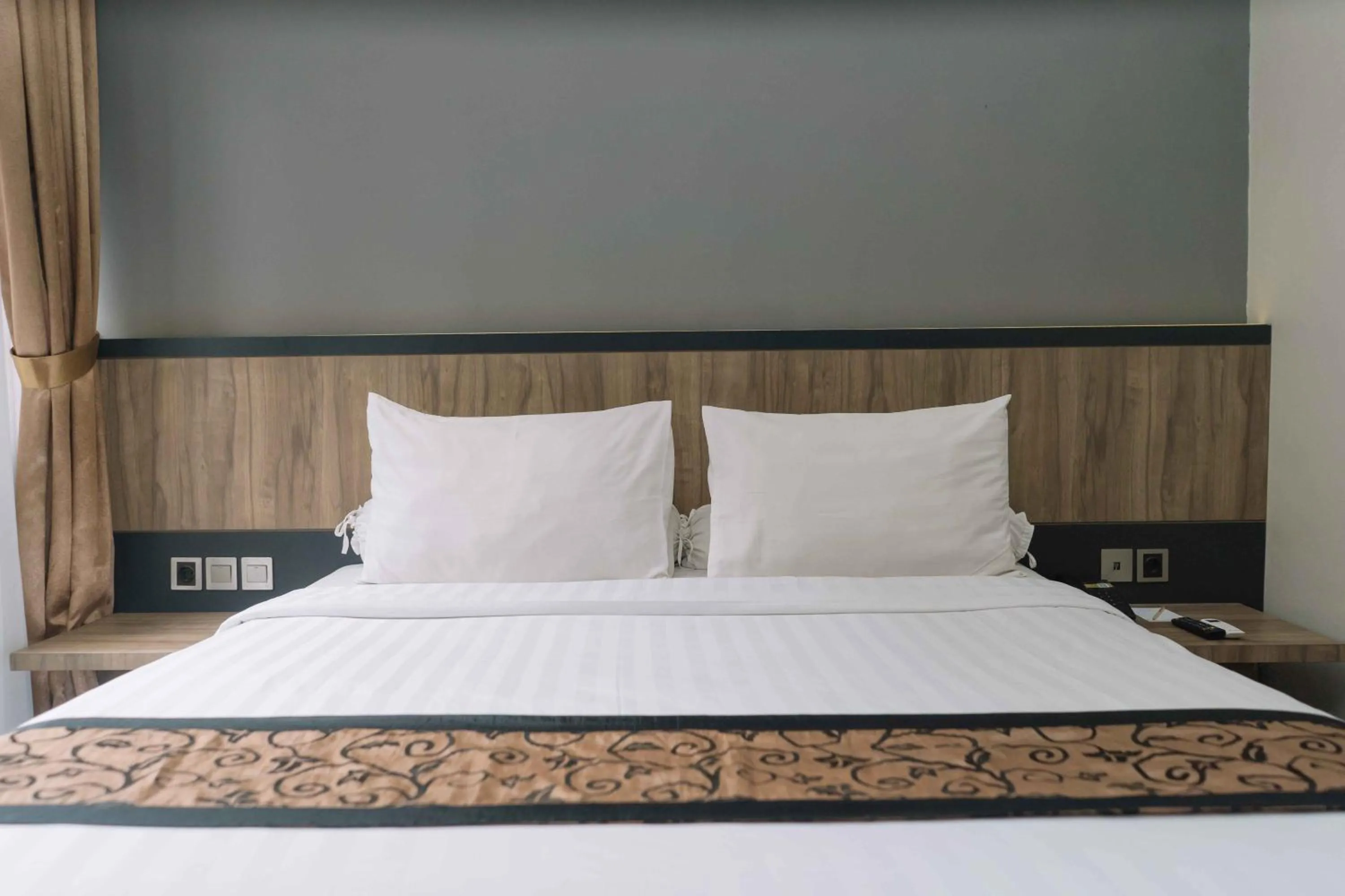 Bed in Anugrah Hotel Sukabumi