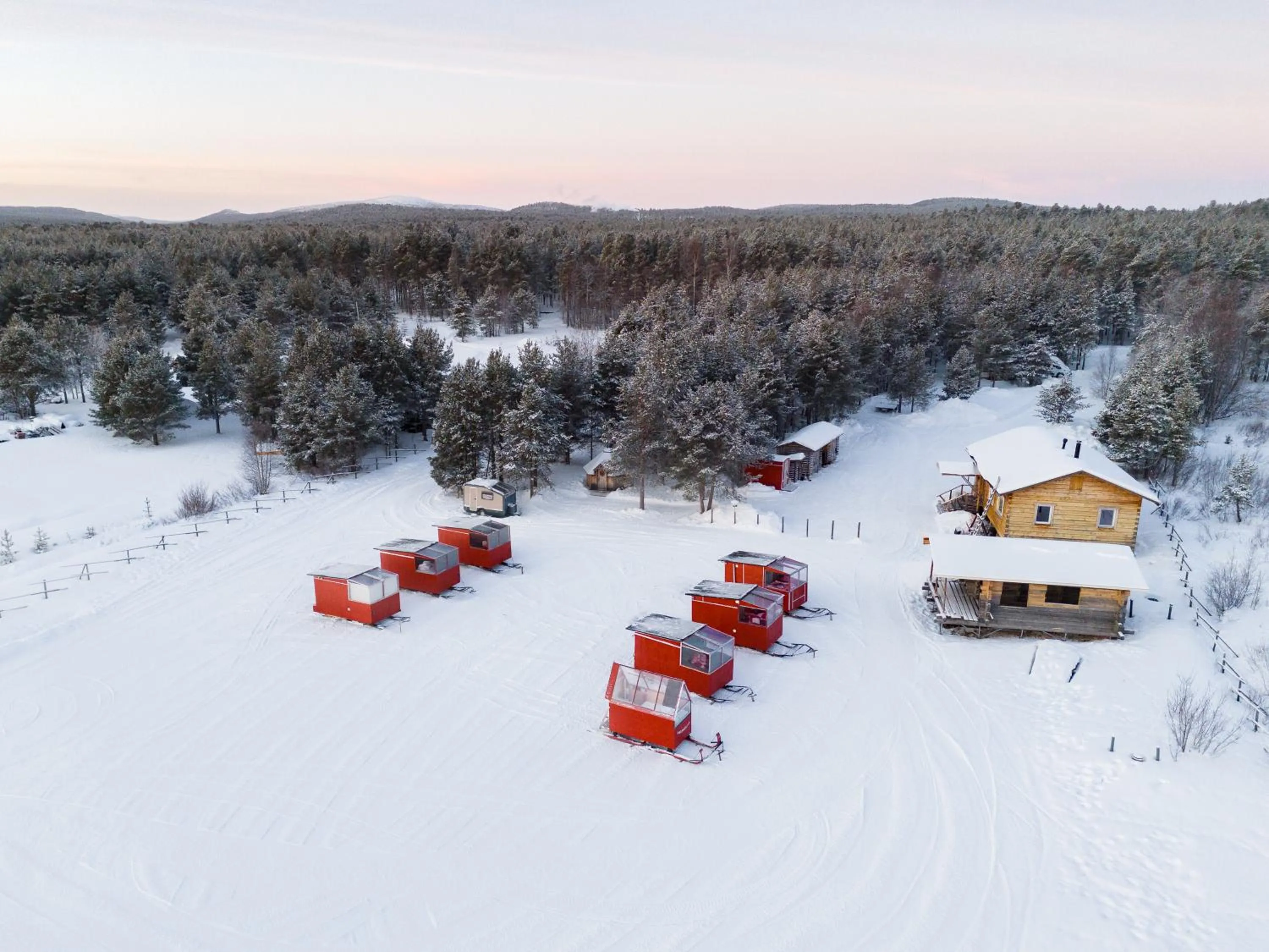 Lake Inari Mobile Cabins