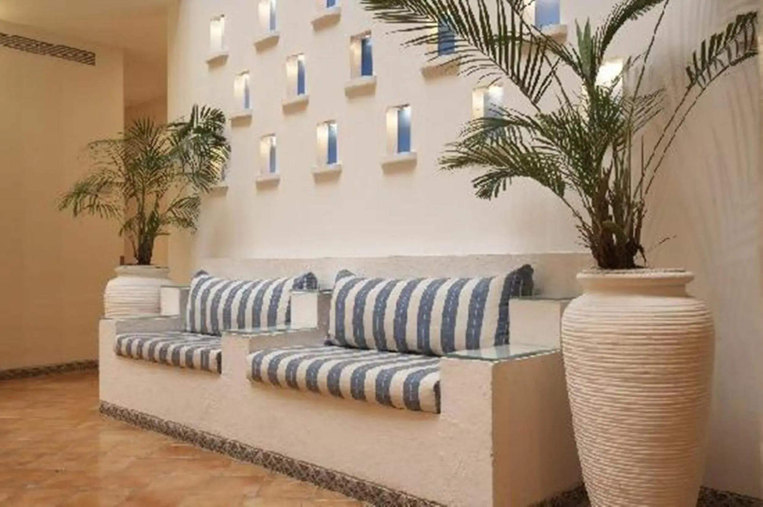 Lobby or reception in The Gordon House Hotel - Near Gateway Of India Lobby or reception in The Gordon House Hotel - Near Gateway Of India