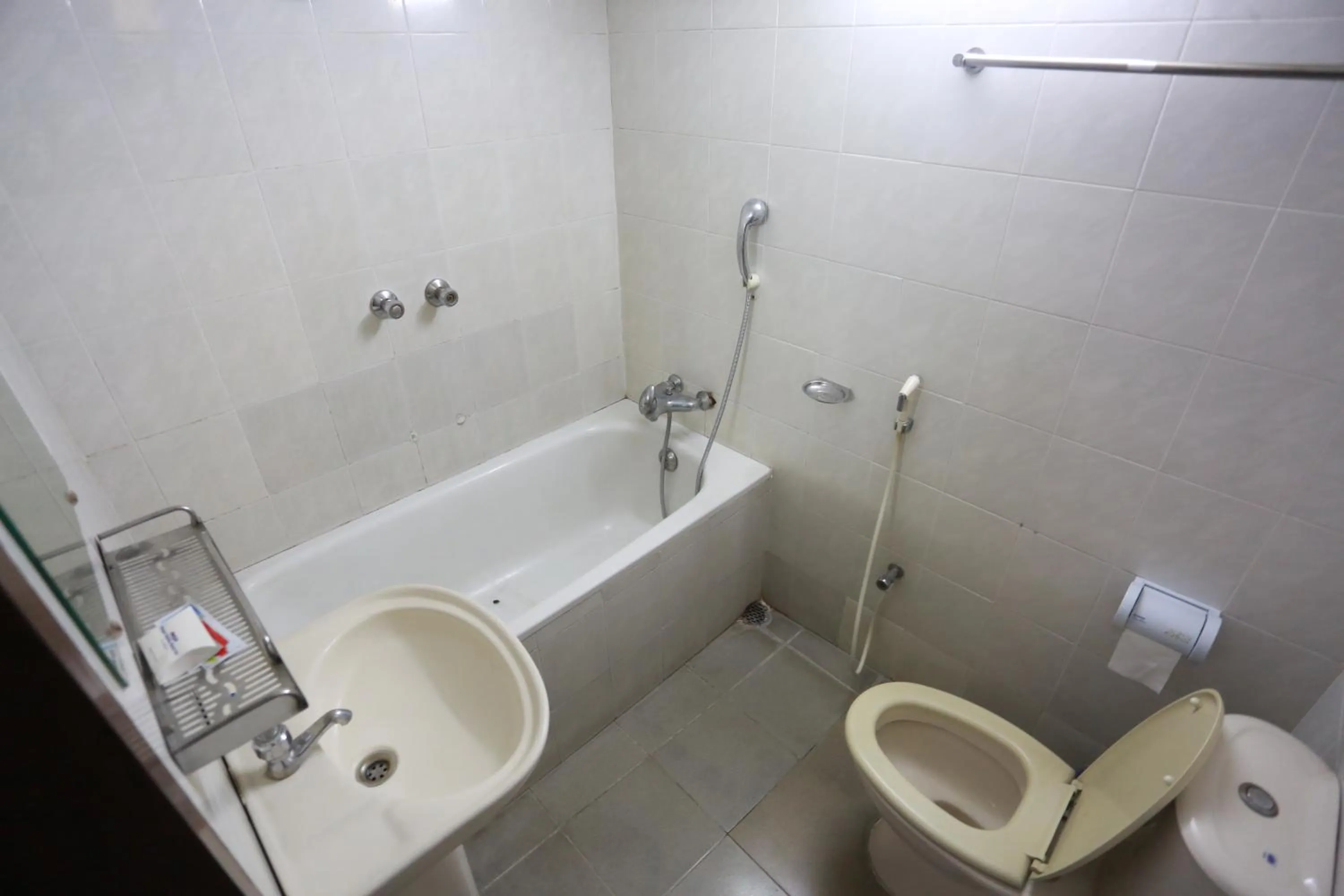 Bathroom in Nagar Valley Hotel Ltd.