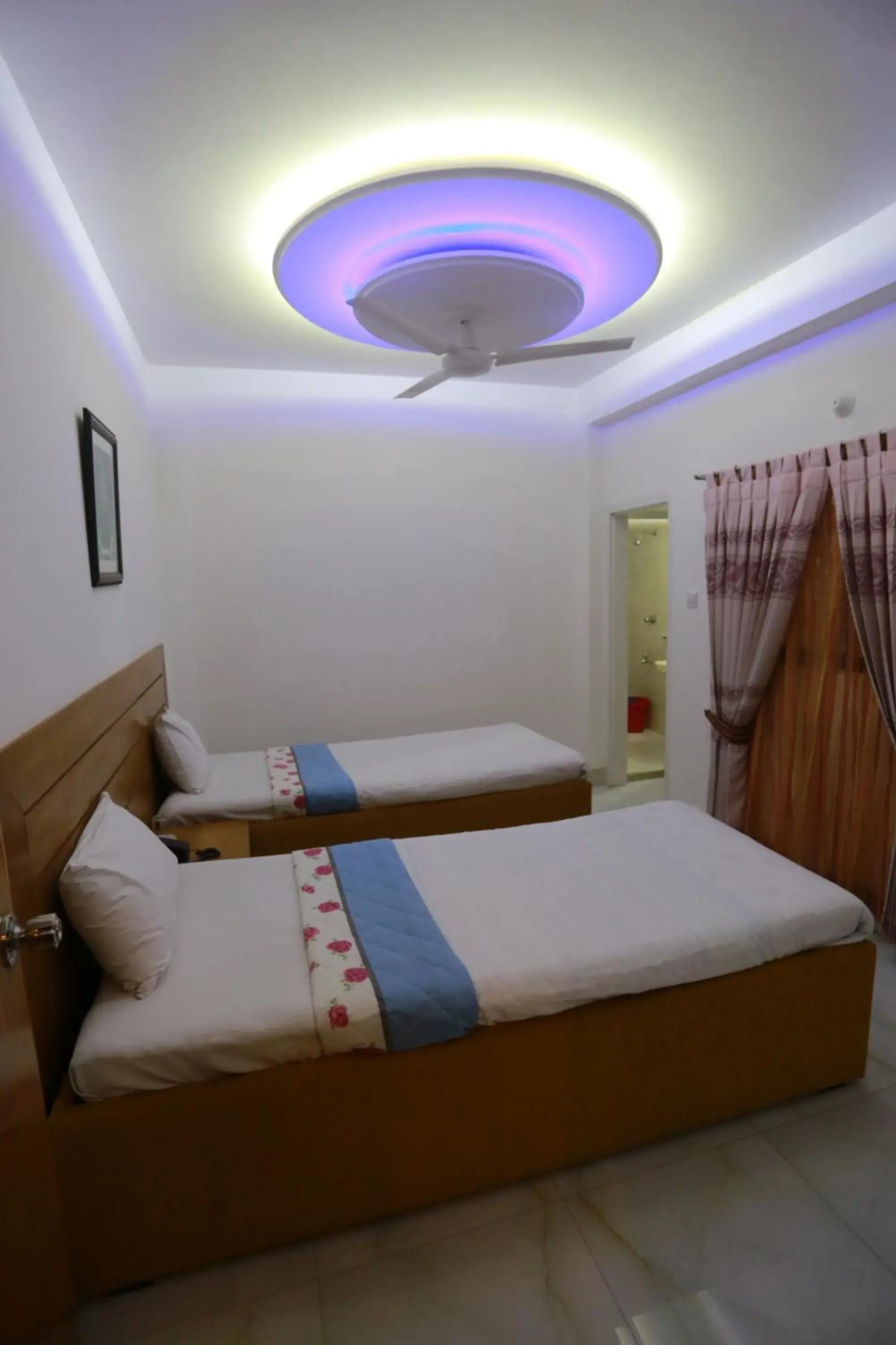 Deluxe Twin Room in Nagar Valley Hotel Ltd. Deluxe Twin Room in Nagar Valley Hotel Ltd.
