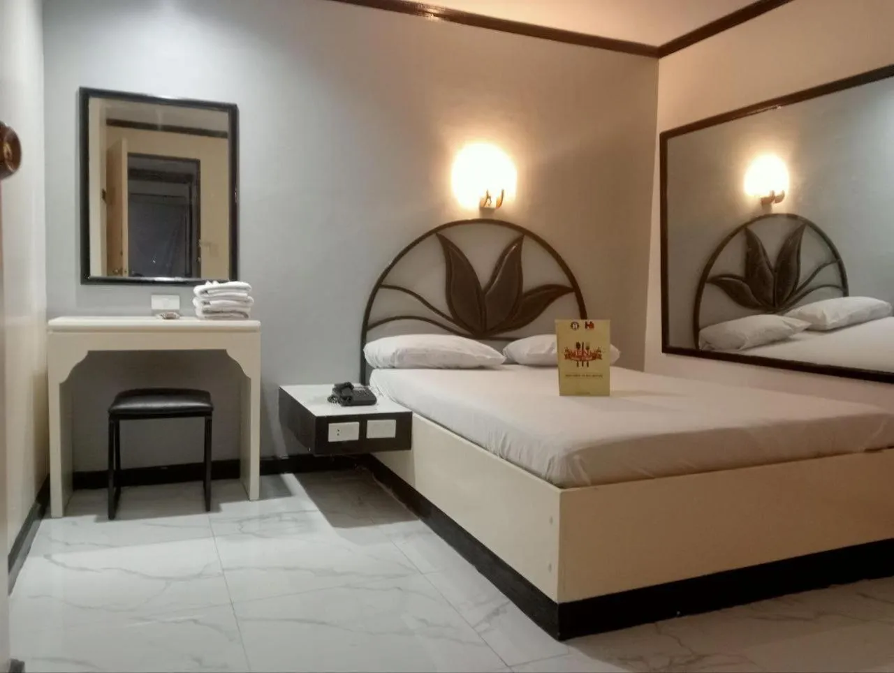 Halina Drive in Hotel-Sta Mesa