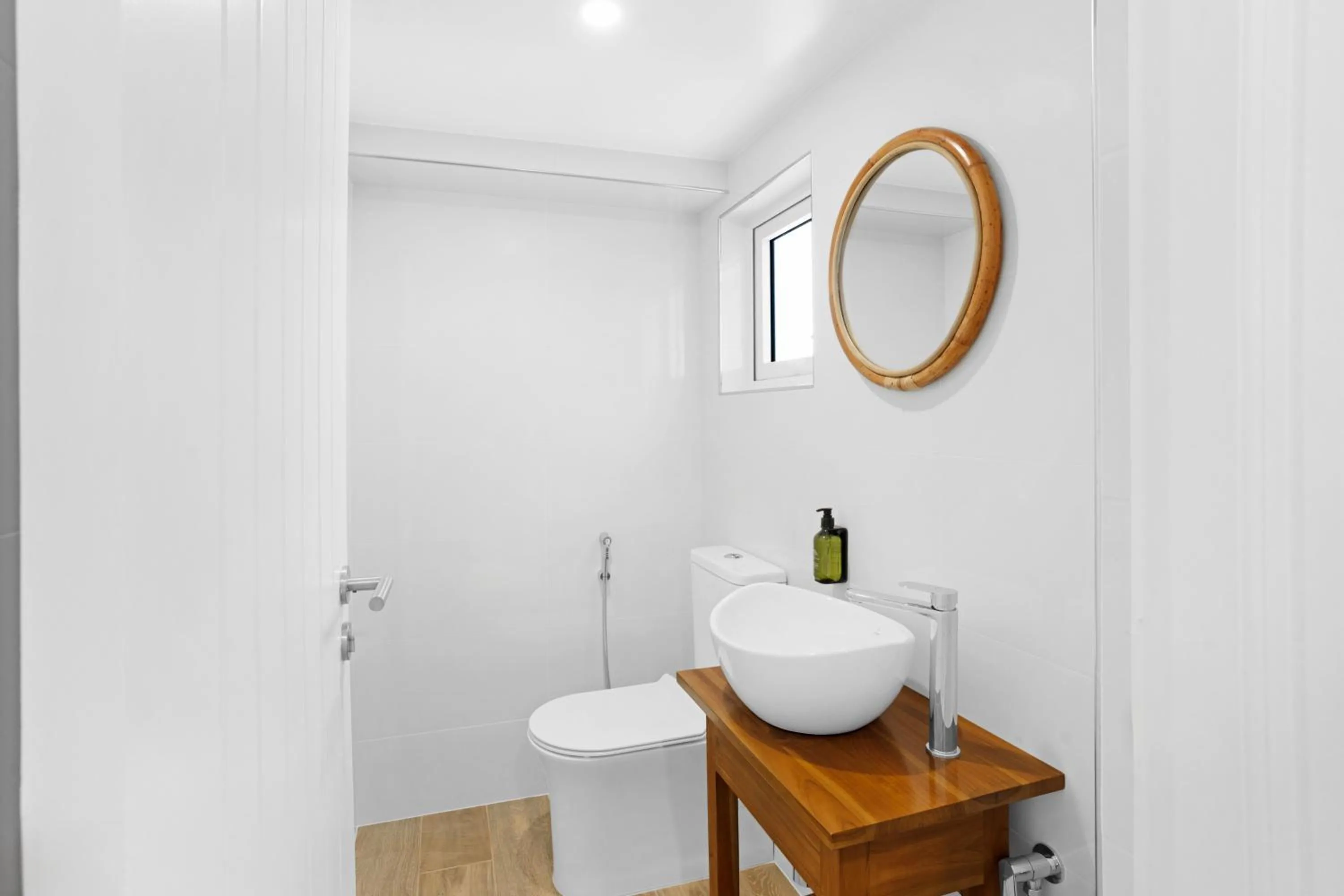 Toilet in The Bay Seychelles Boutique Hotel and Apartments
