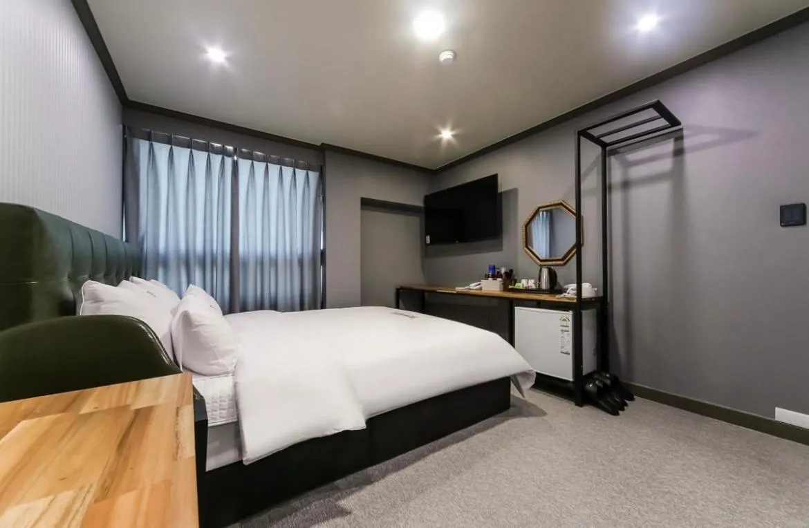 Bed in The Sharp Hotel