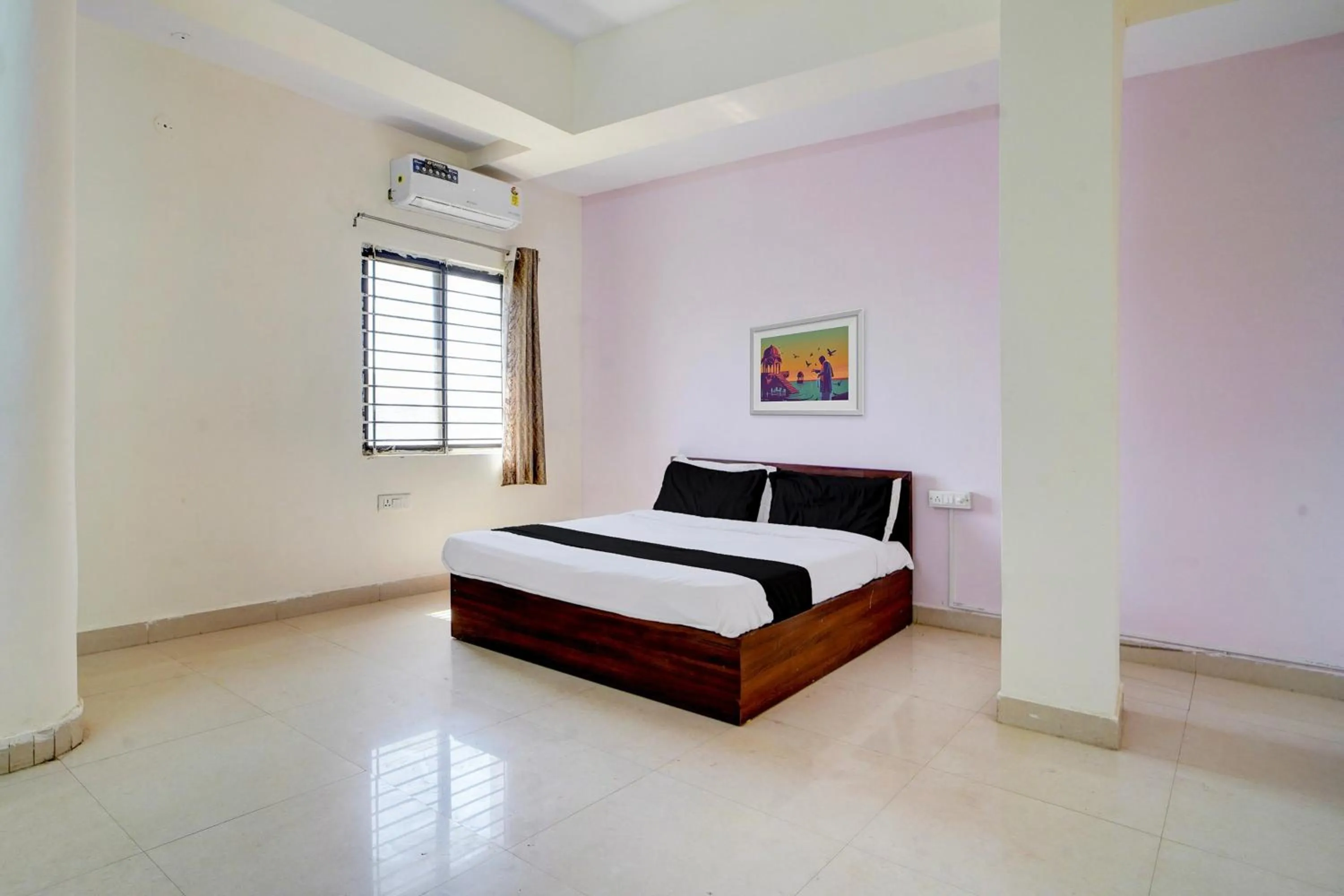 Bedroom, Bed in Hotel O Mav Hotel