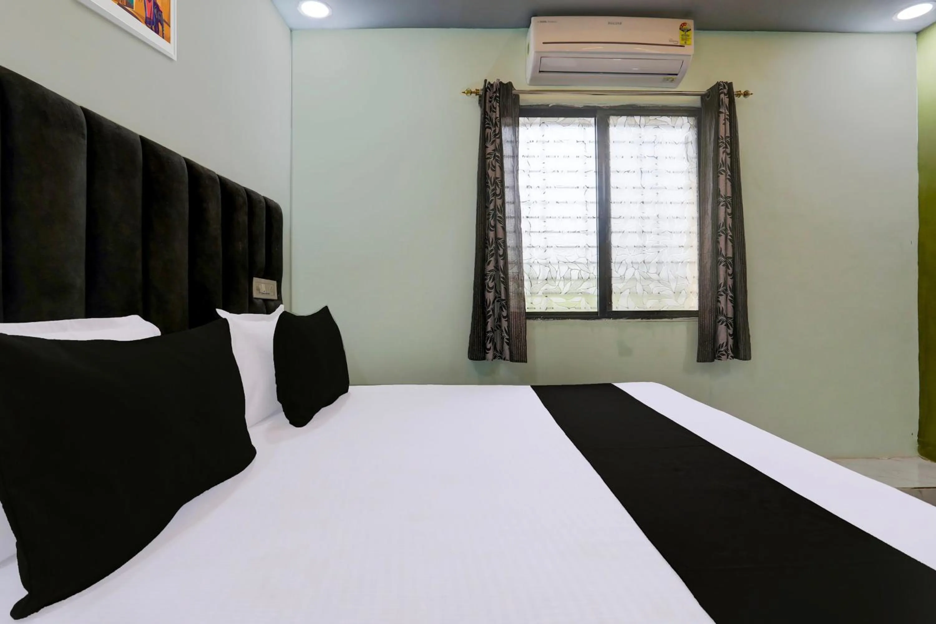 Bedroom, Bed in Hotel O Dream Stay