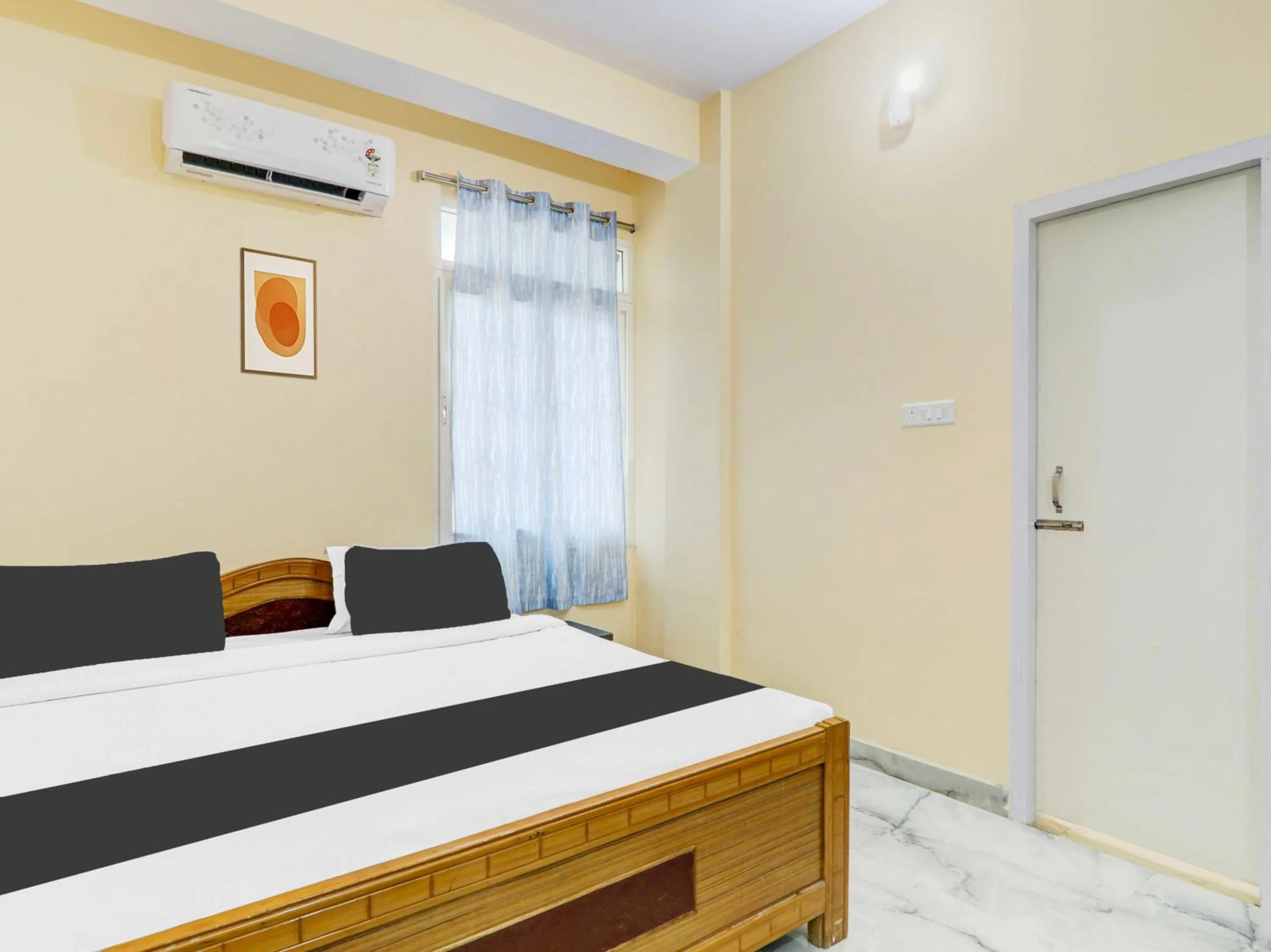 Bedroom, Bed in Hotel O Mellow Space