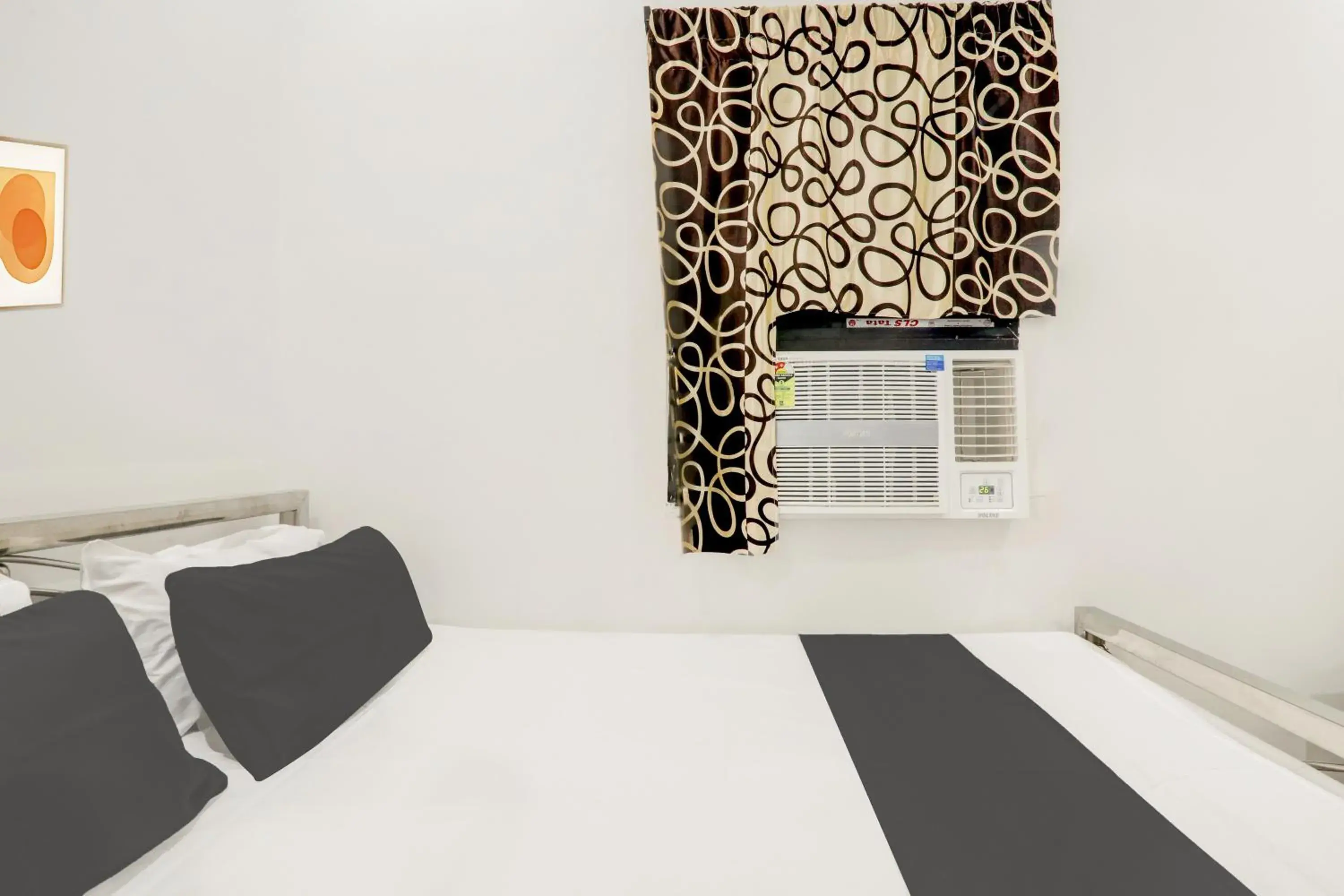 Bedroom in Hotel O by OYO Relax Inn Bedroom in Hotel O by OYO Relax Inn