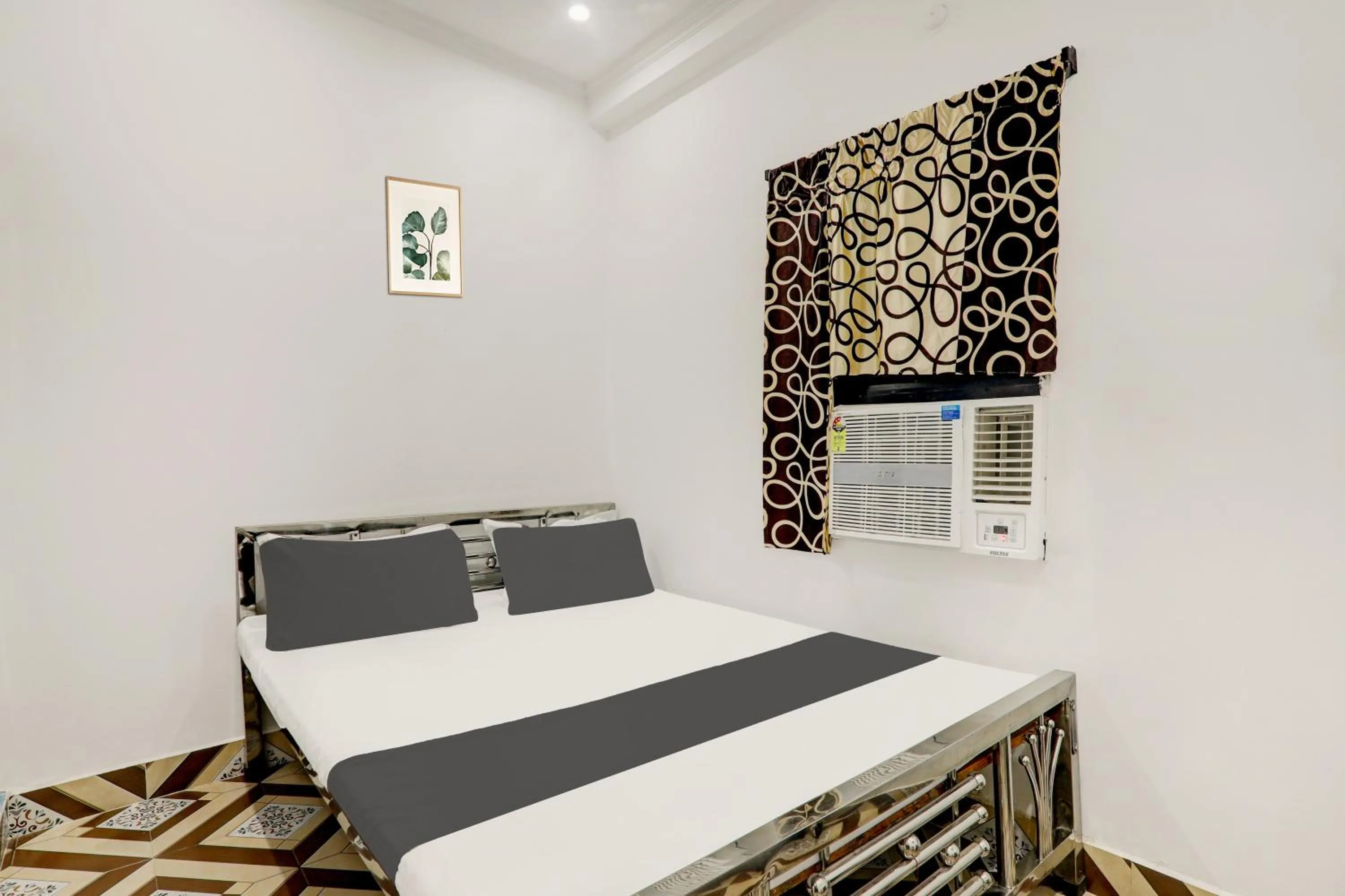 Bedroom in Hotel O by OYO Relax Inn