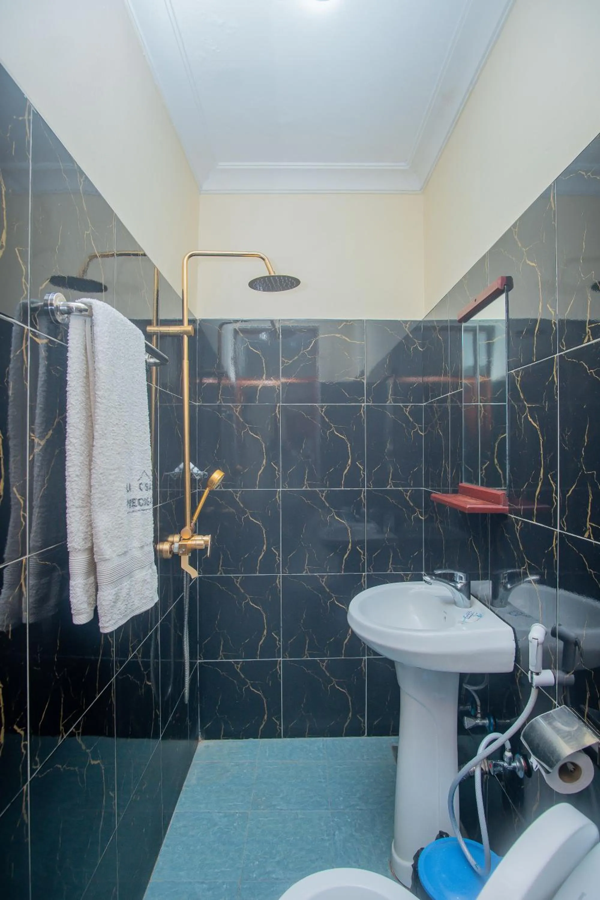 Shower in La Casa Preciosa in Tanga