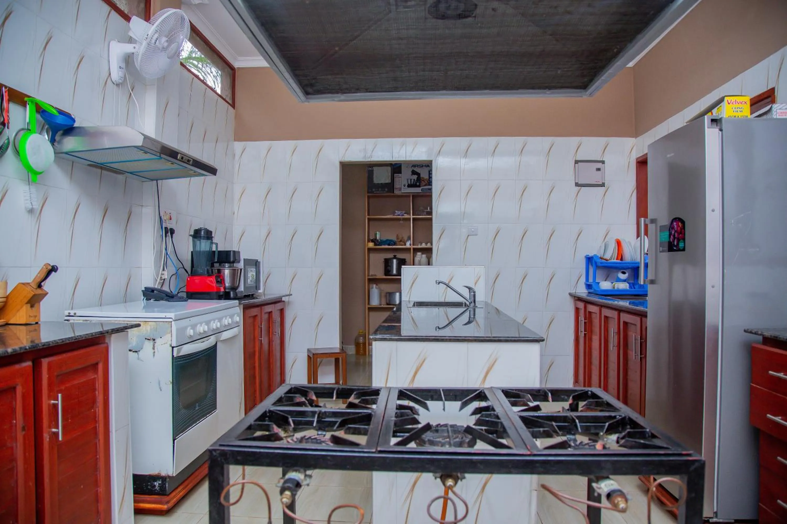 Kitchen or kitchenette in La Casa Preciosa in Tanga