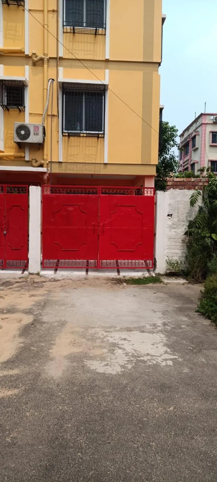 Facade/entrance in Regencyy Guest House