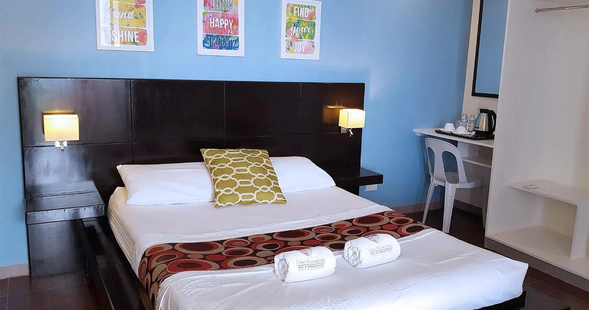 Bed in Casa Almarenzo Bed & Breakfast