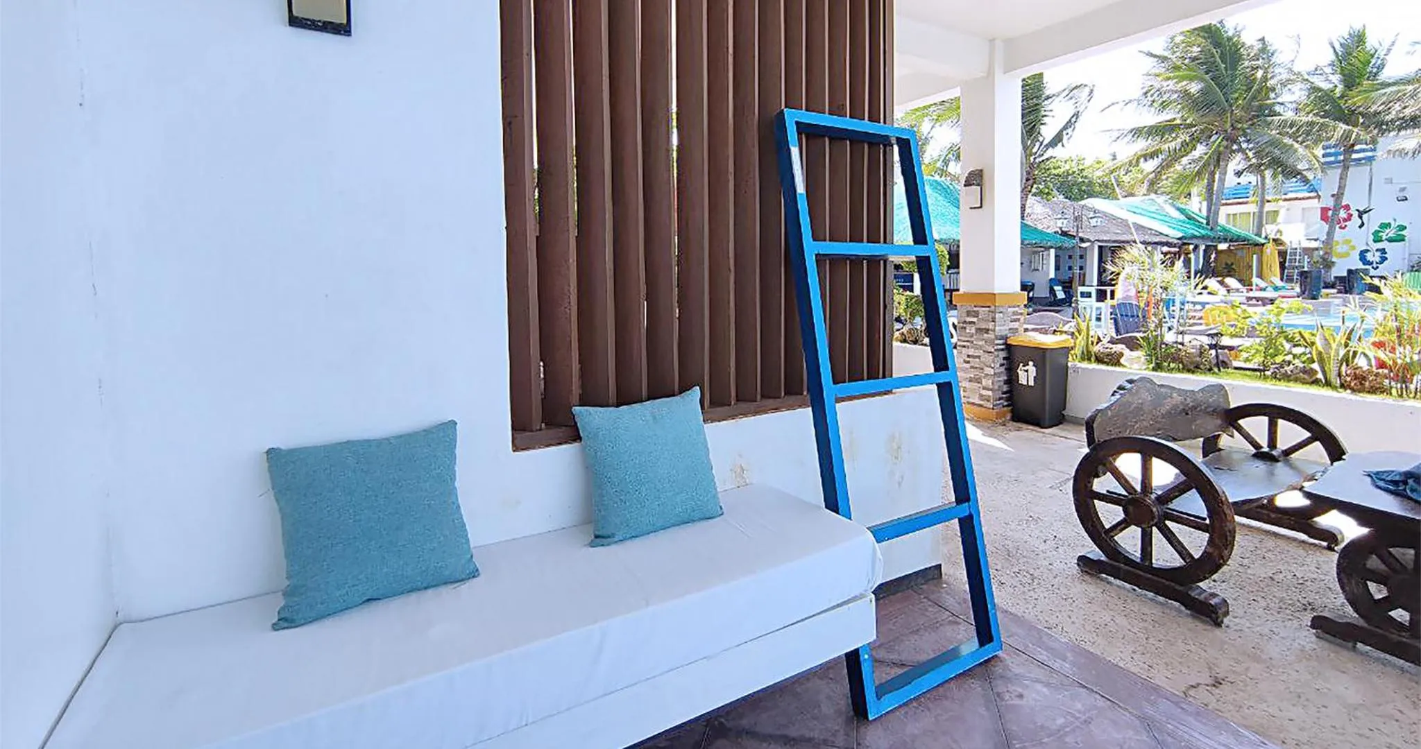 Patio in Casa Almarenzo Bed & Breakfast