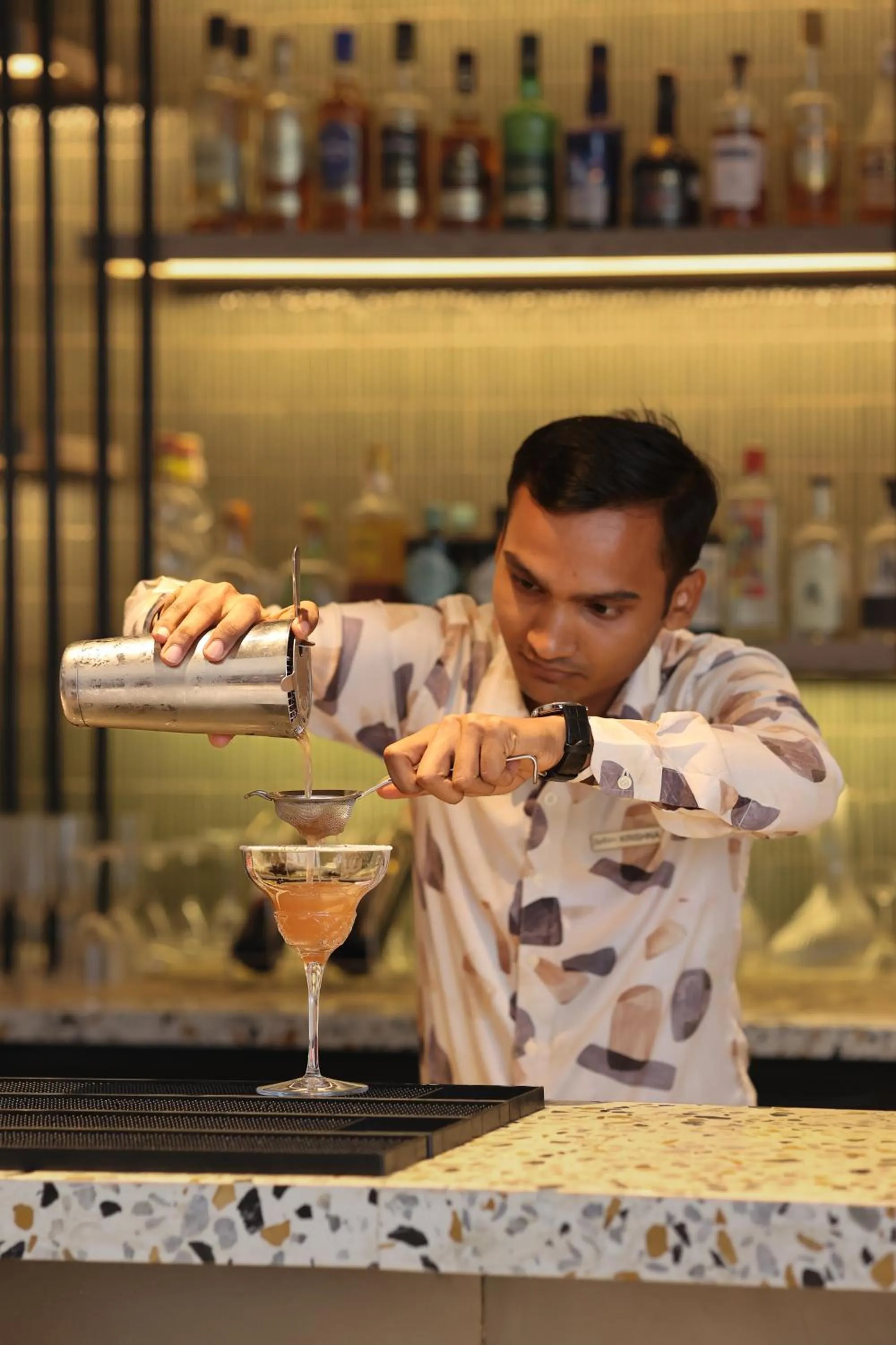 Lounge or bar in Radisson Resort Hatgad Saputara