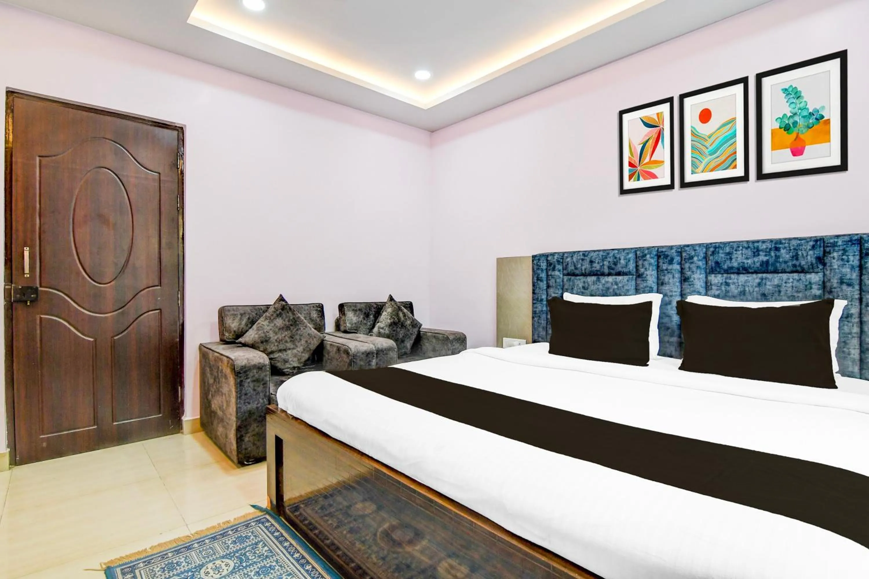 Bedroom, Bed in Collection O SF Road Siliguri Formerly Jyoti Hotel