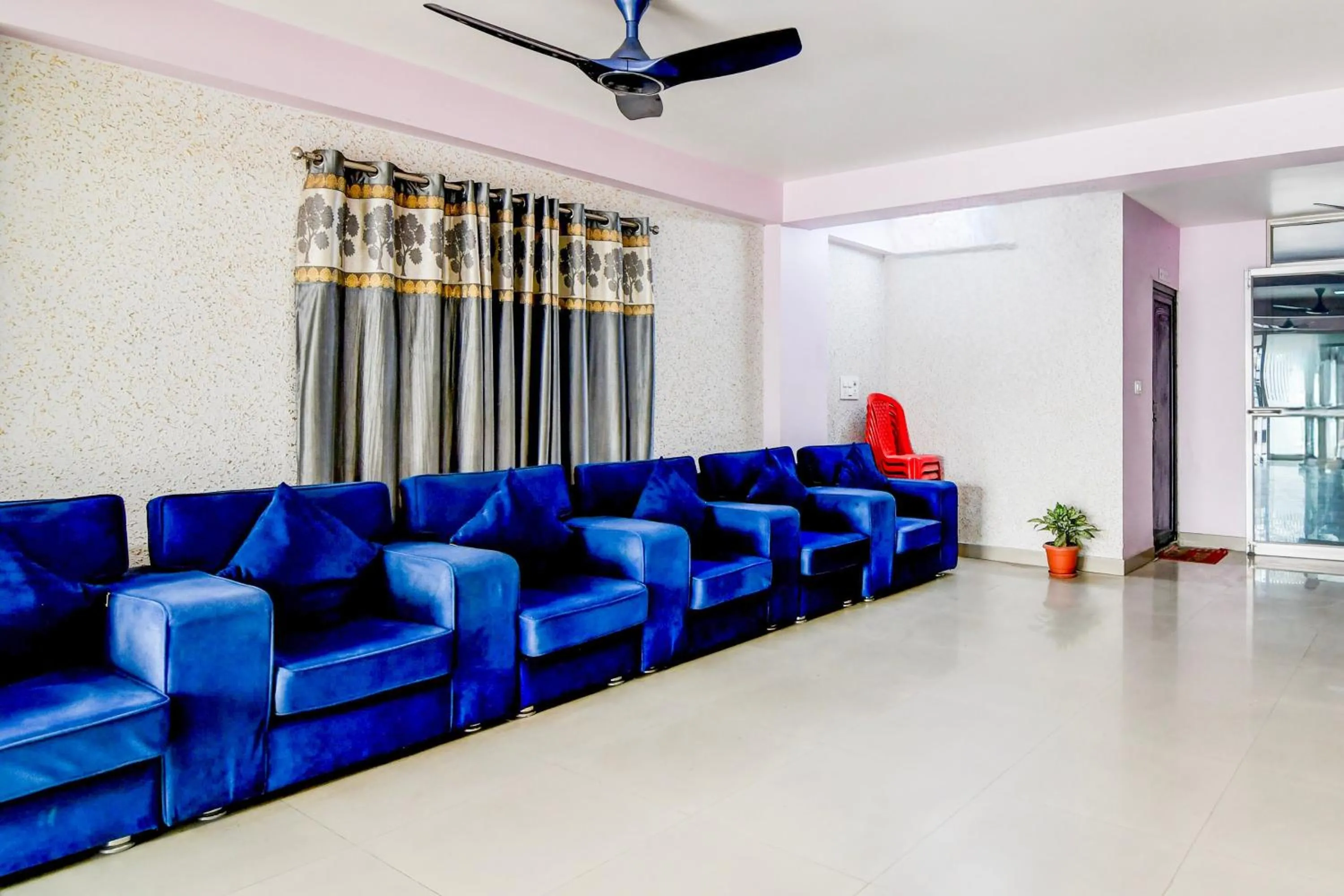 Lobby or reception in Collection O SF Road Siliguri Formerly Jyoti Hotel