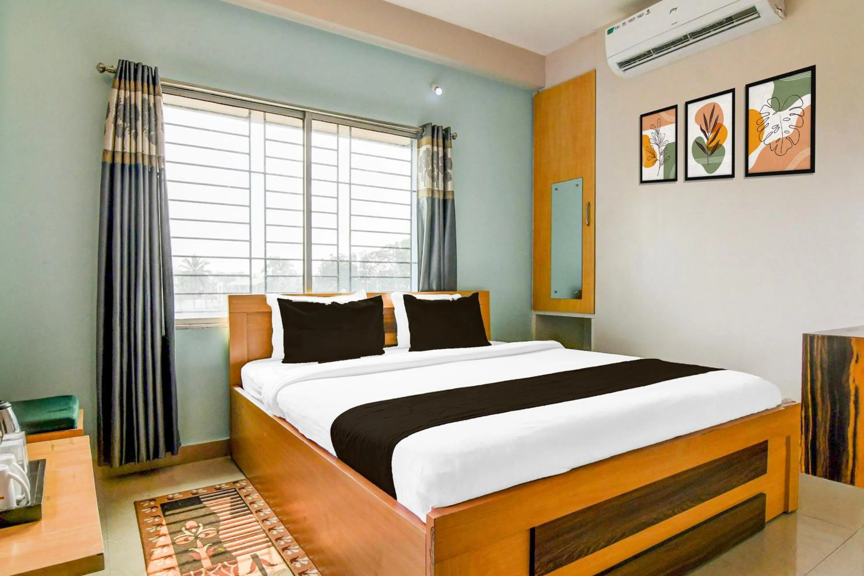 Bedroom, Bed in Collection O SF Road Siliguri Formerly Jyoti Hotel