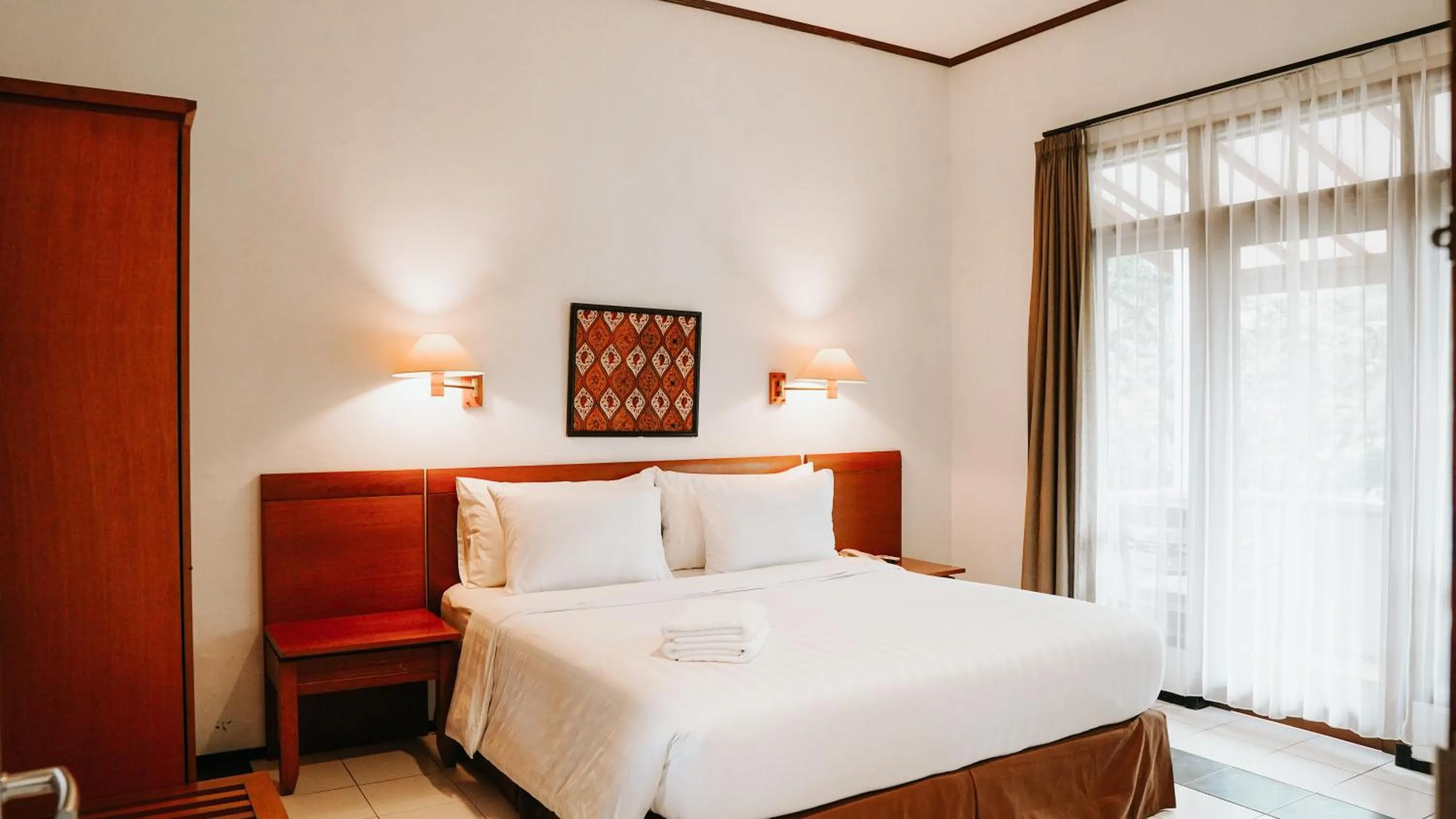 Bedroom, Bed in Tidar Hotel & Cottages Malang