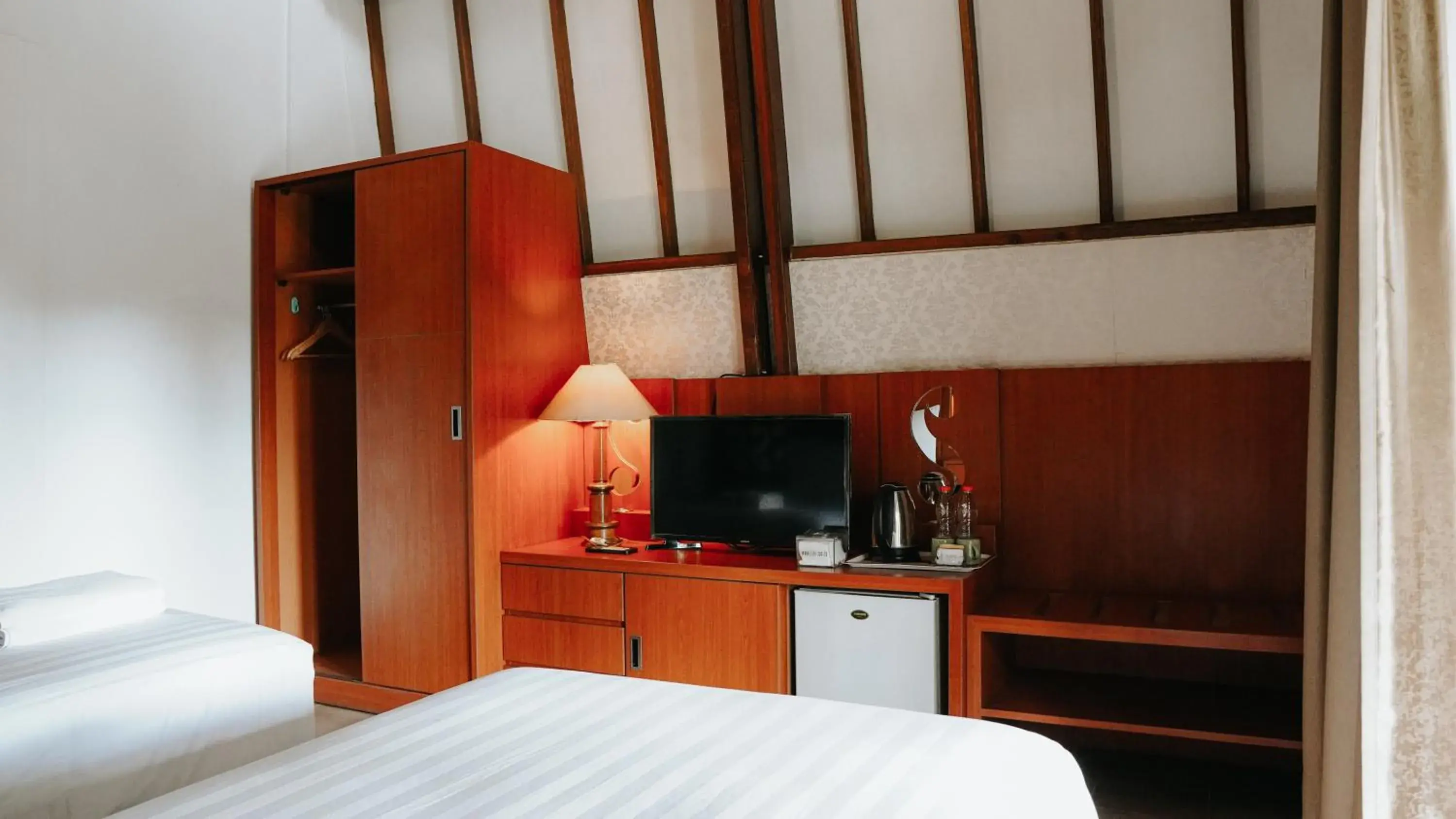 Bed in Tidar Hotel & Cottages Malang Bed in Tidar Hotel & Cottages Malang