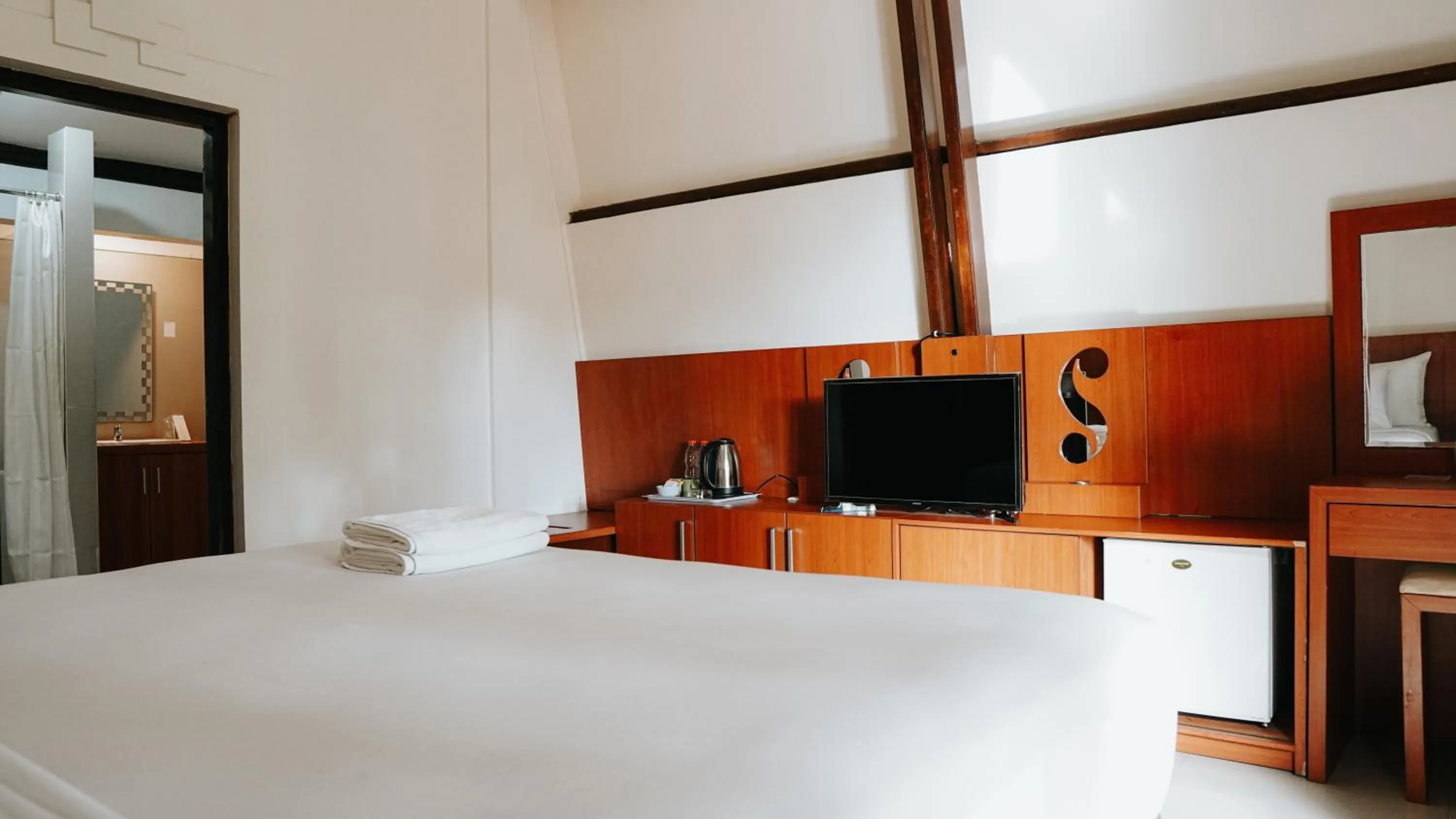 Bed in Tidar Hotel & Cottages Malang